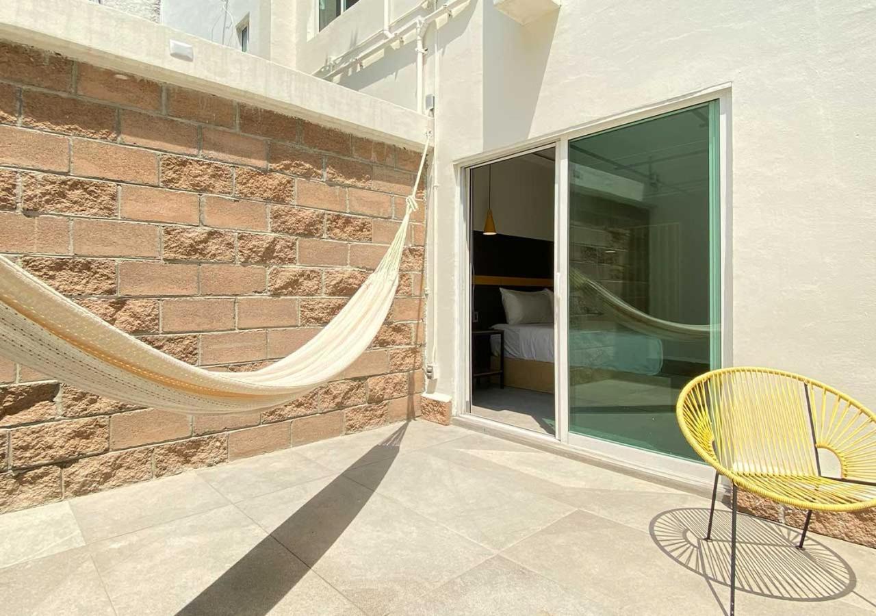 Luxury King Suite - Non-Smoking
