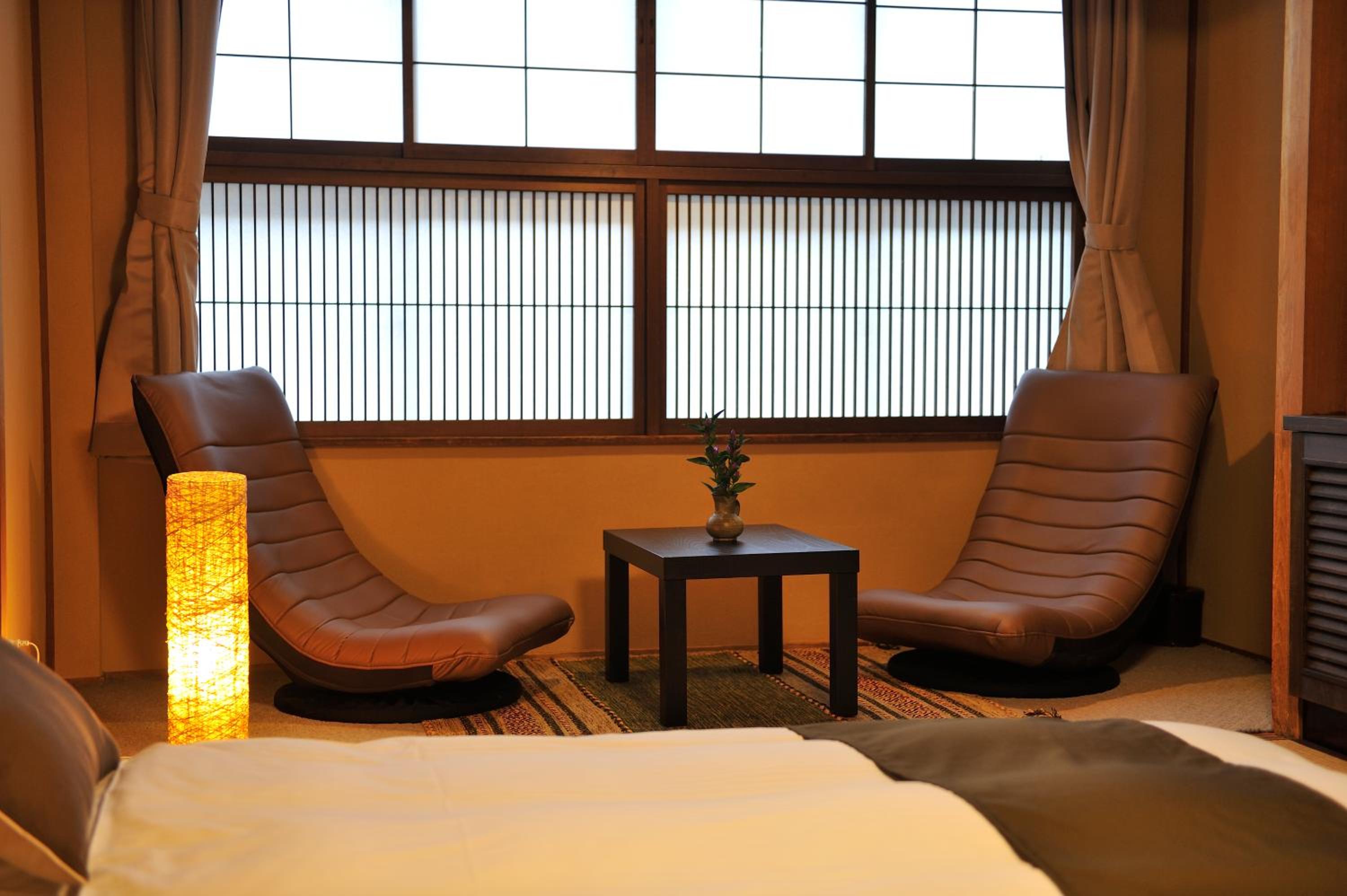 Japanese-Style Standard Room with Shared Bathroom and Private Toilet  - Non Smoking - Photo 4