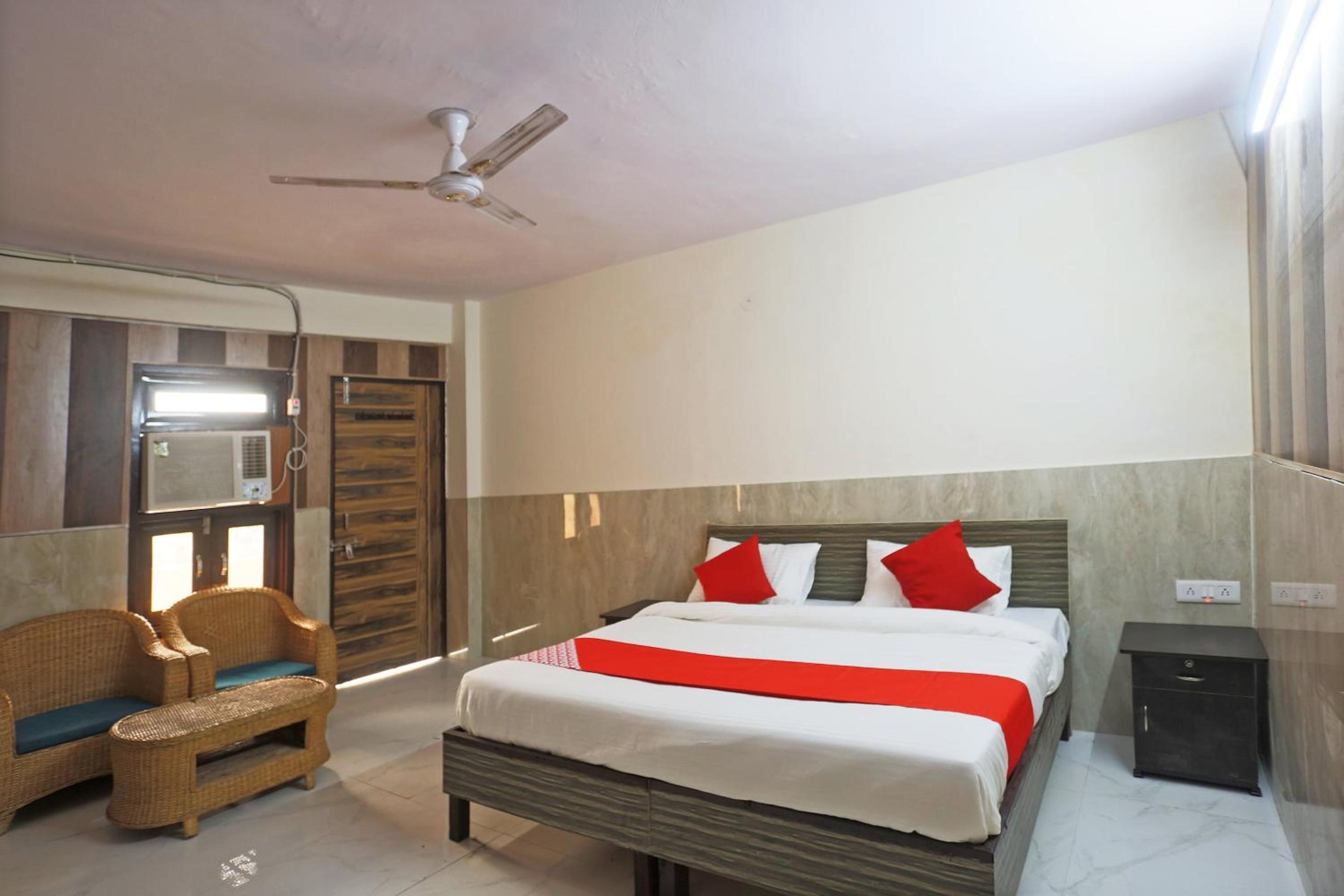 Classic Triple Room