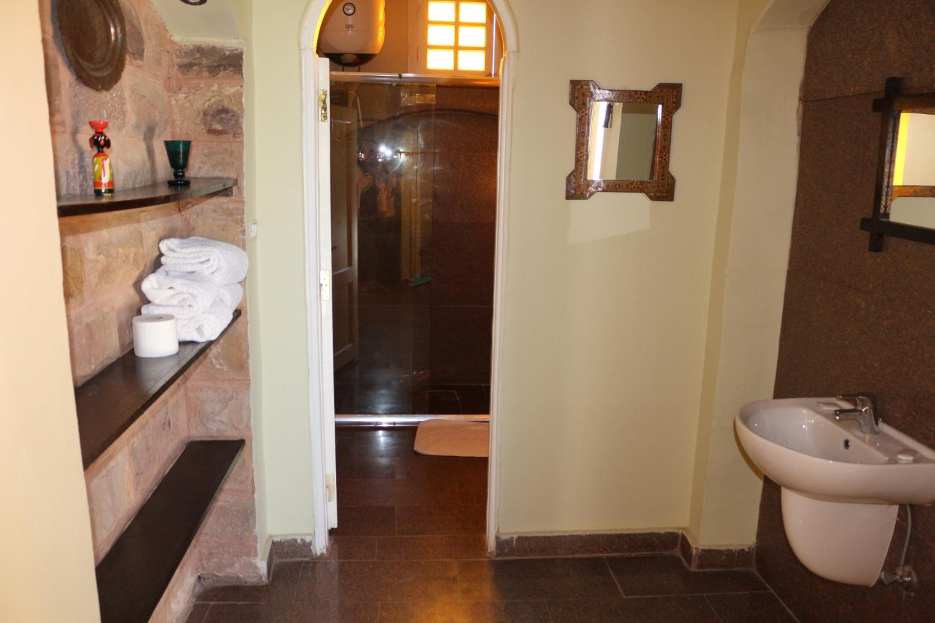 One-Bedroom Chalet - Photo 9