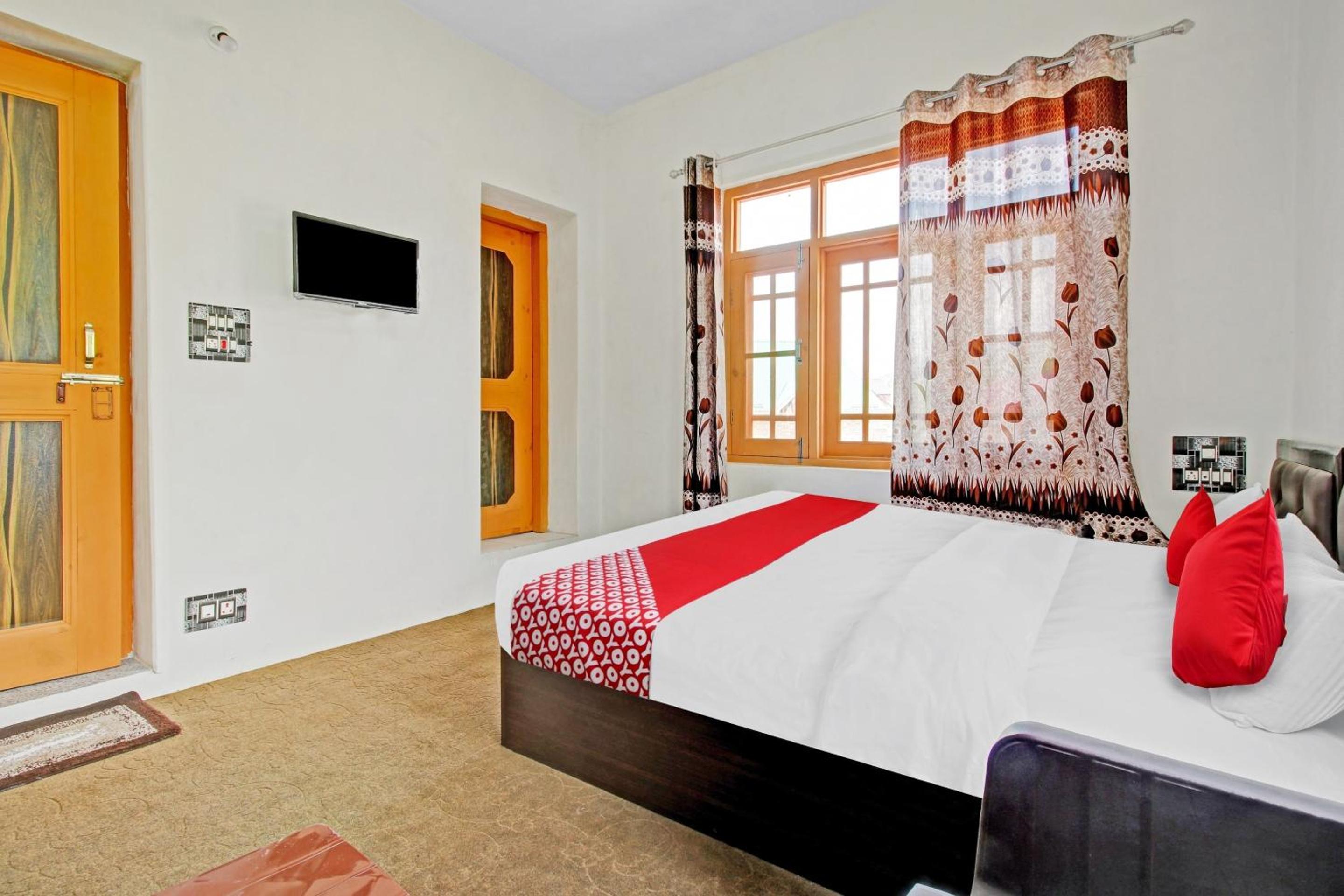 Deluxe Triple Room photo 1