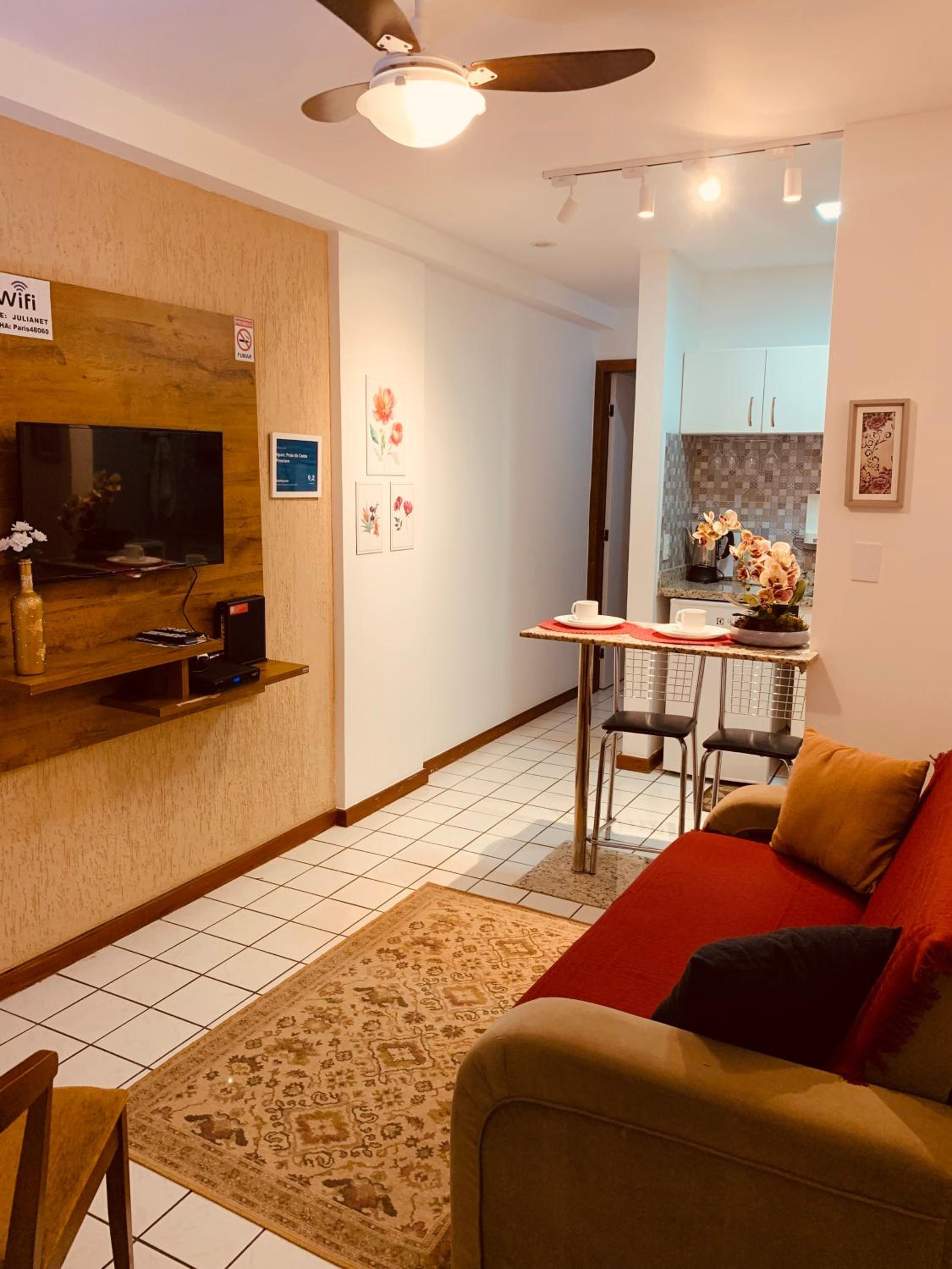 Apartment photo 1