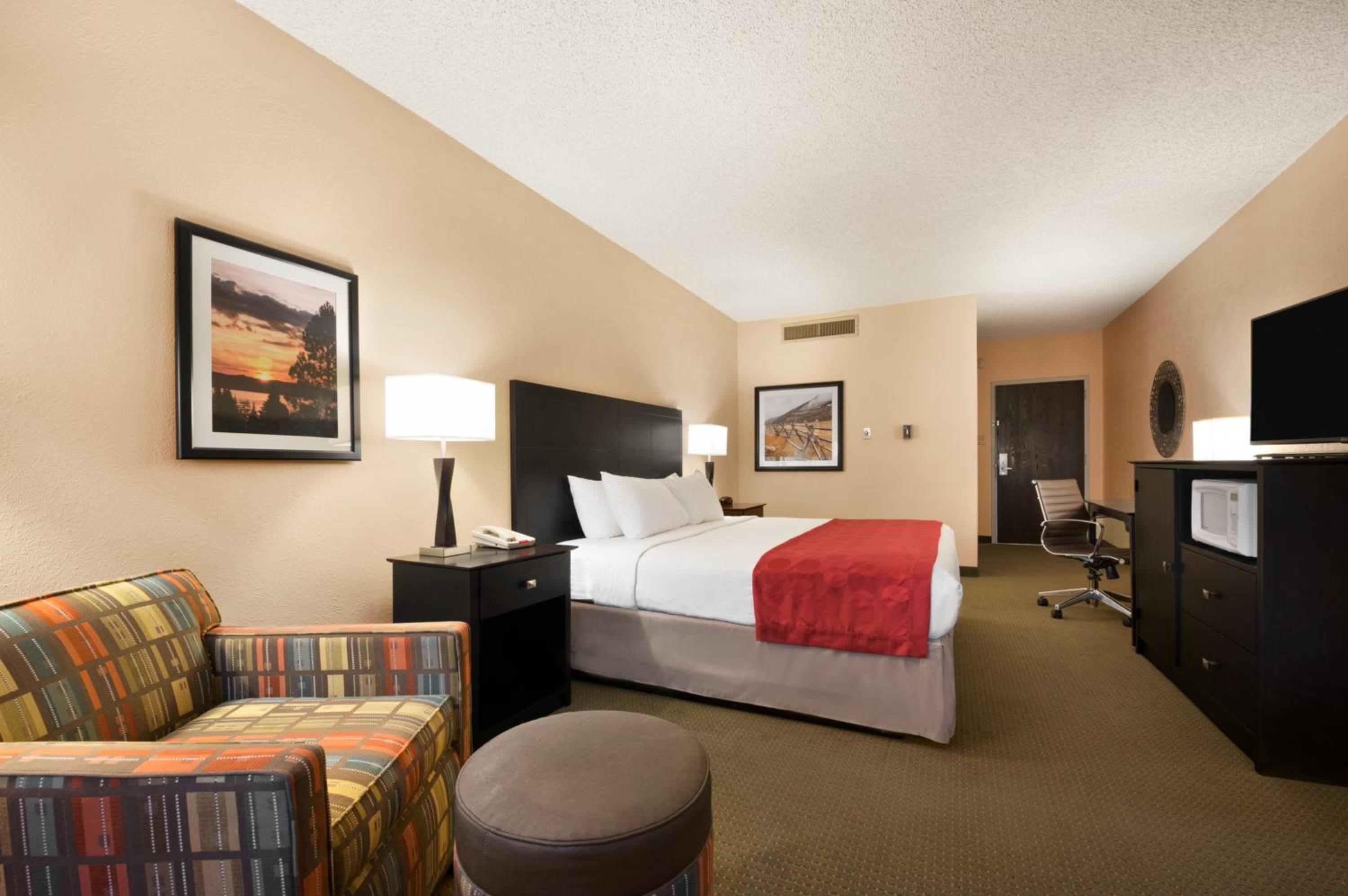 King Room     - Photo 4