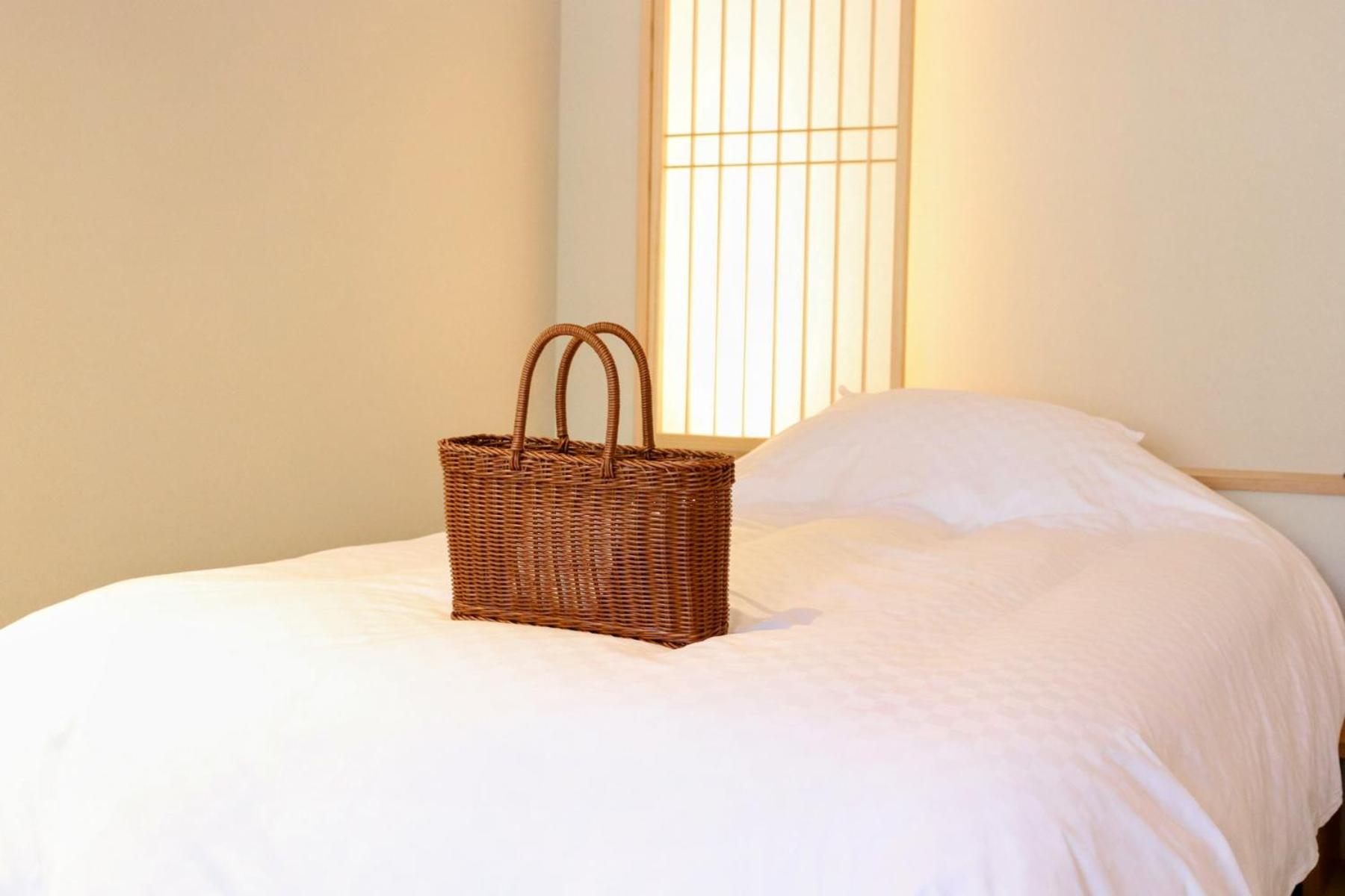 Standard Twin Room - Photo 9