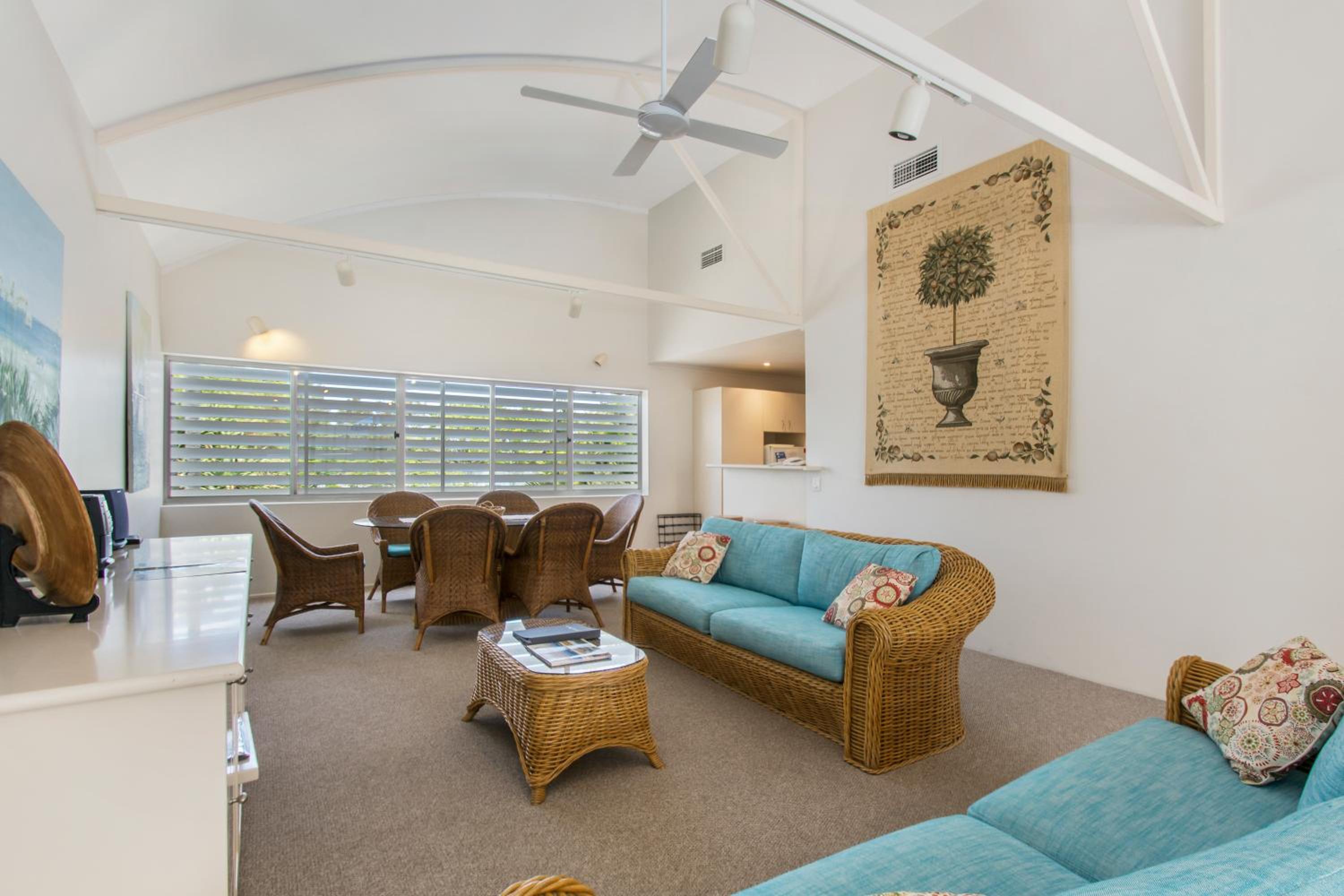 Apartment with Pool View  photo 1