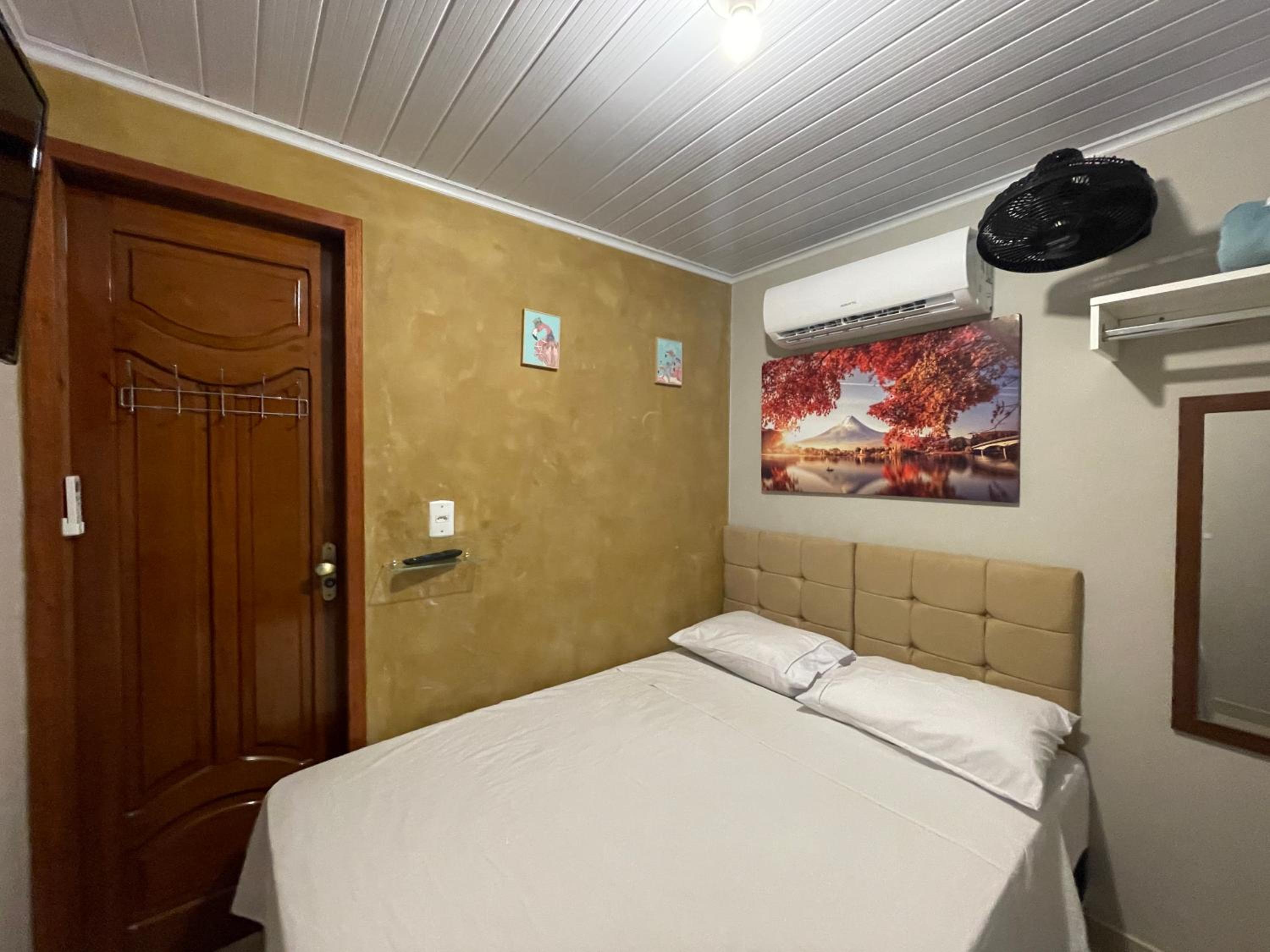 Double Room with Private Bathroom photo 1