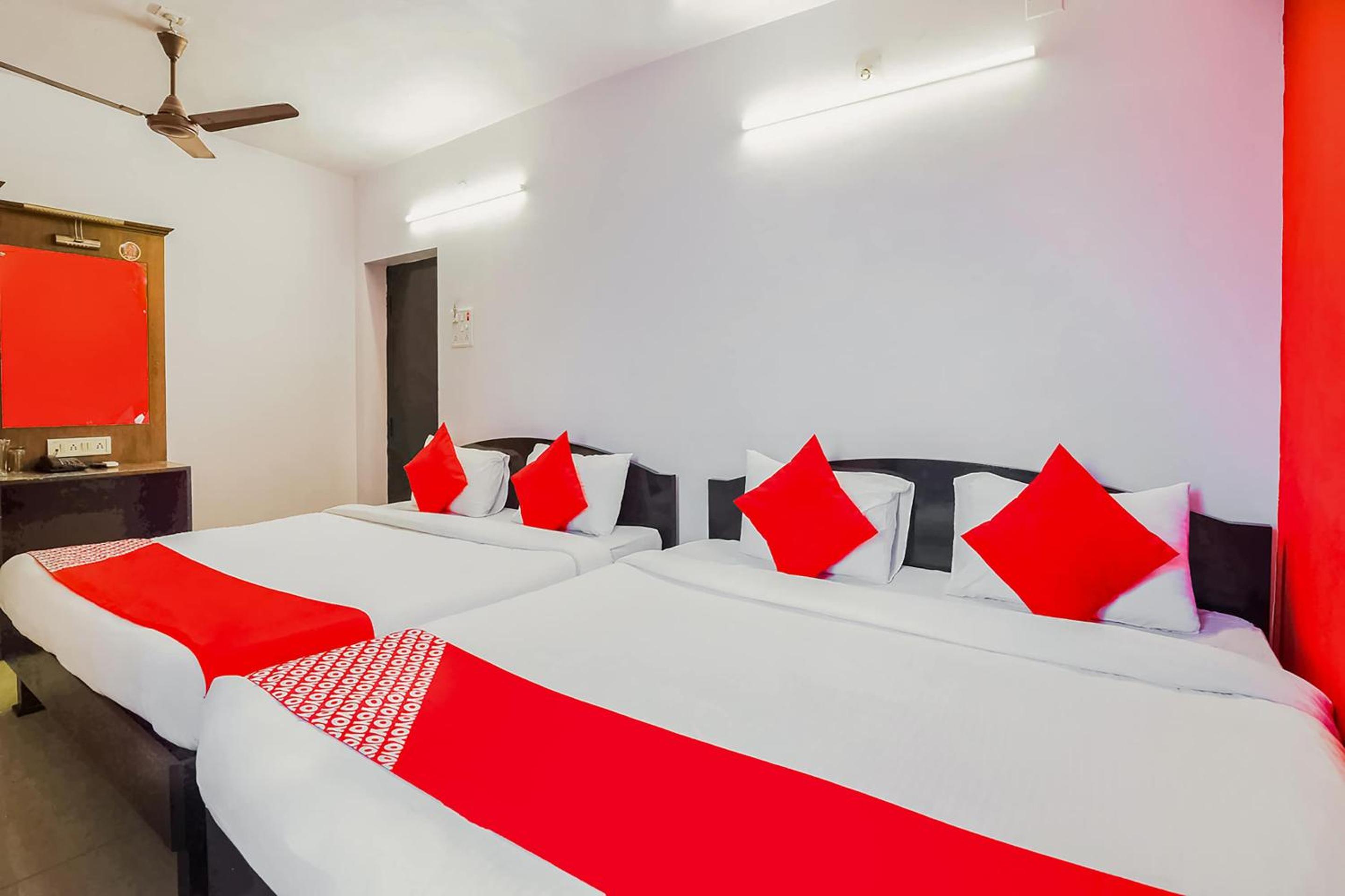 Small Double Room photo 3