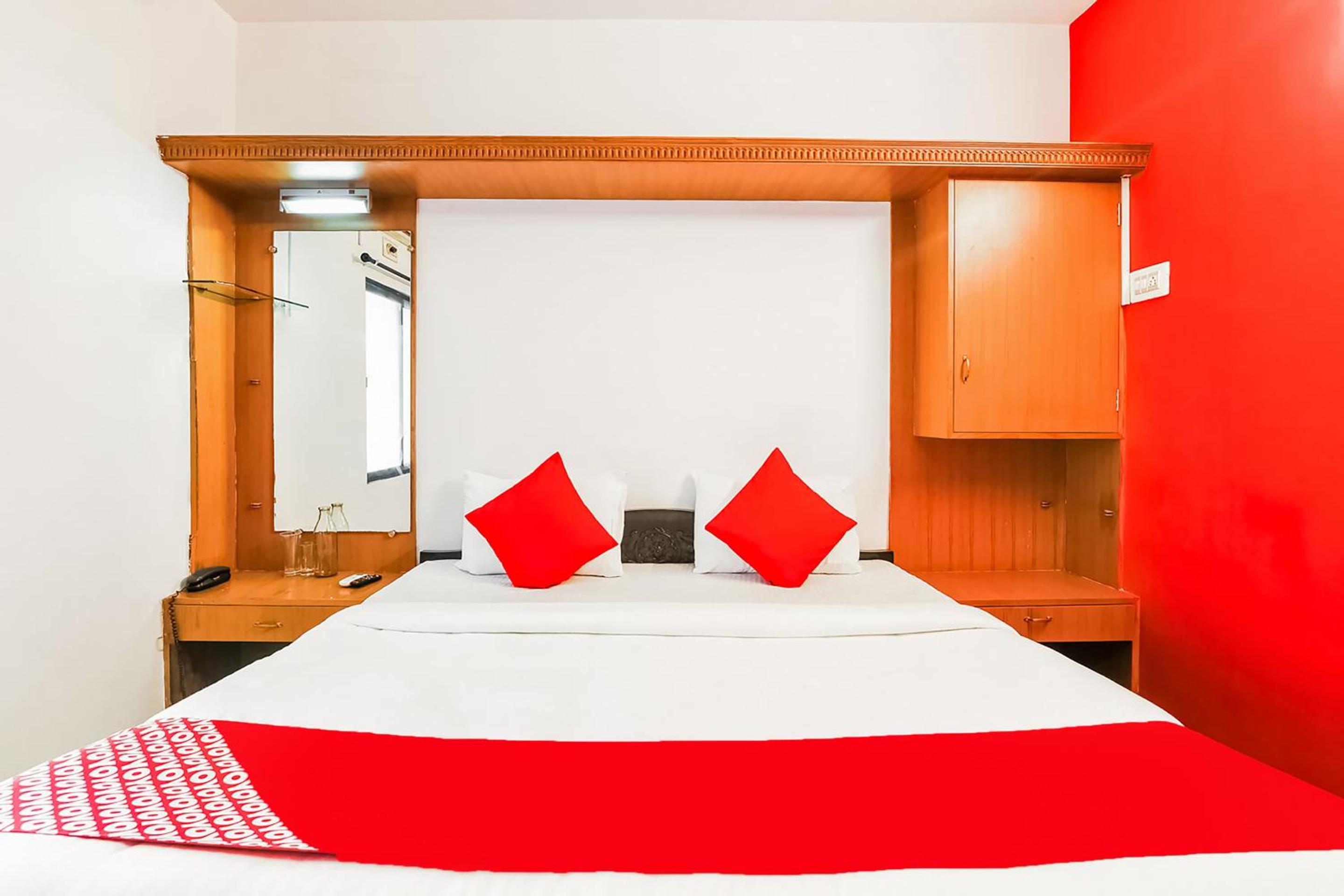 Standard Double Room photo 3
