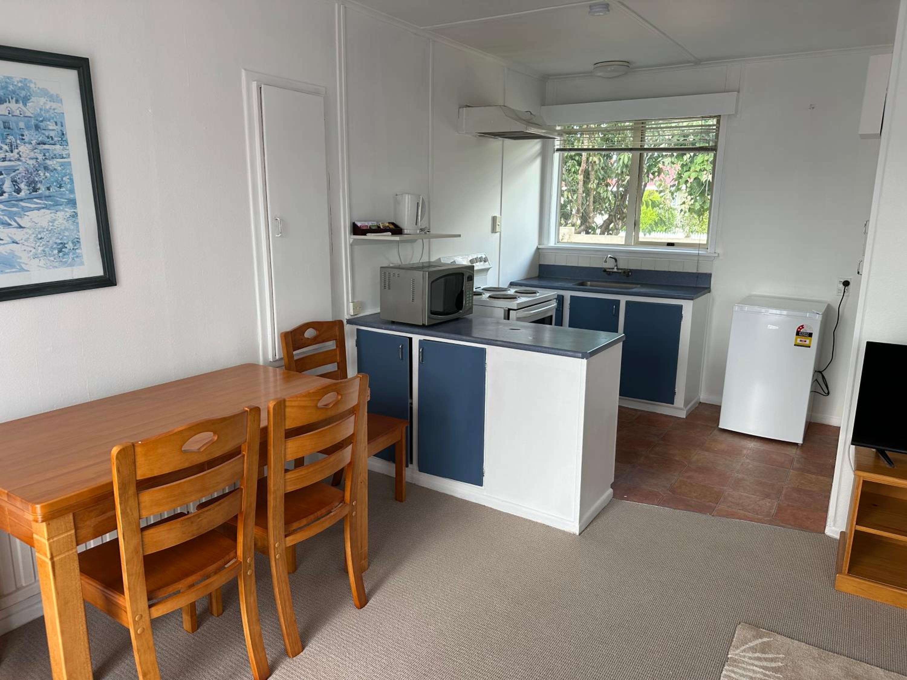Two-Bedroom Apartment - Photo 5