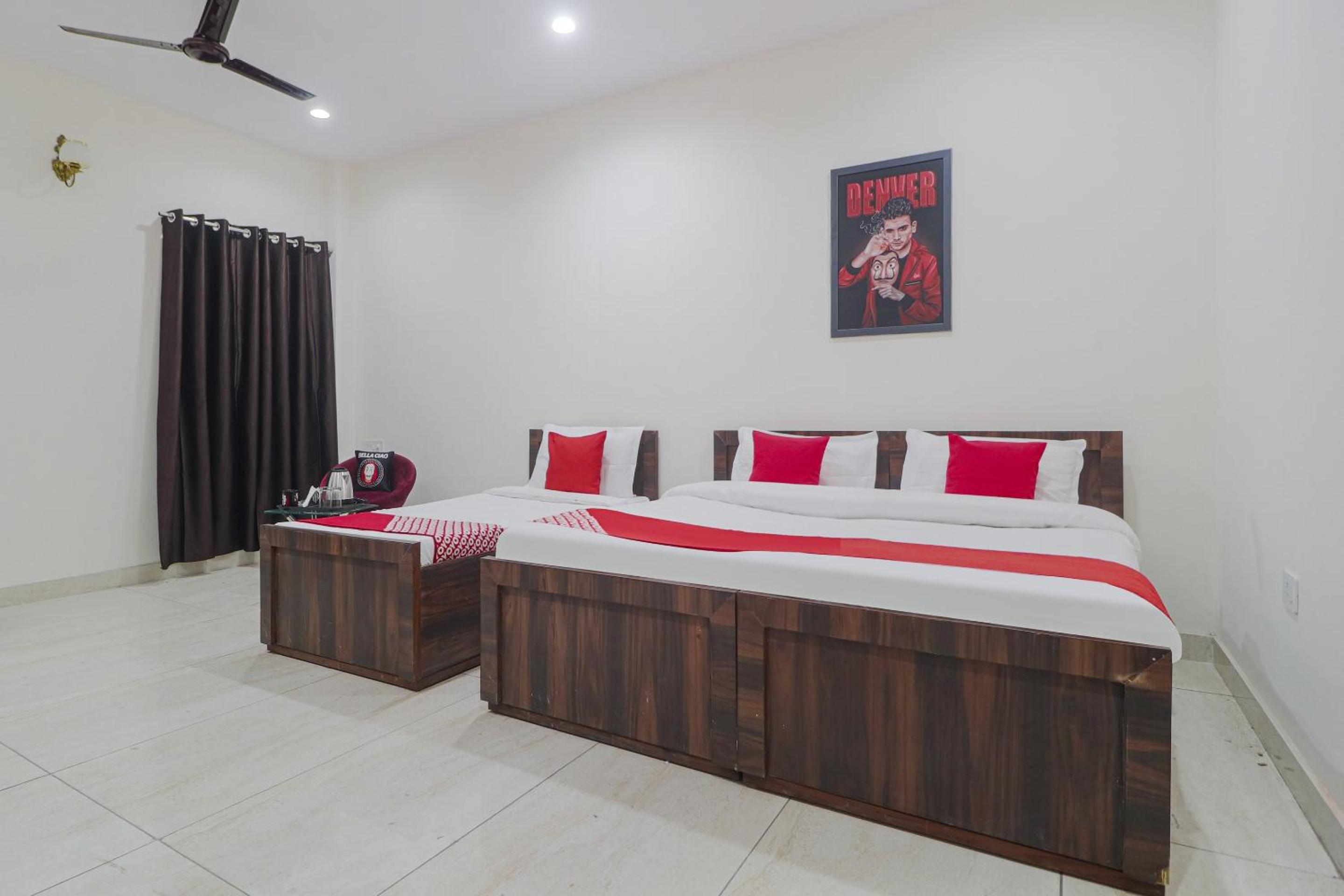 Deluxe Double or Twin Room photo 1