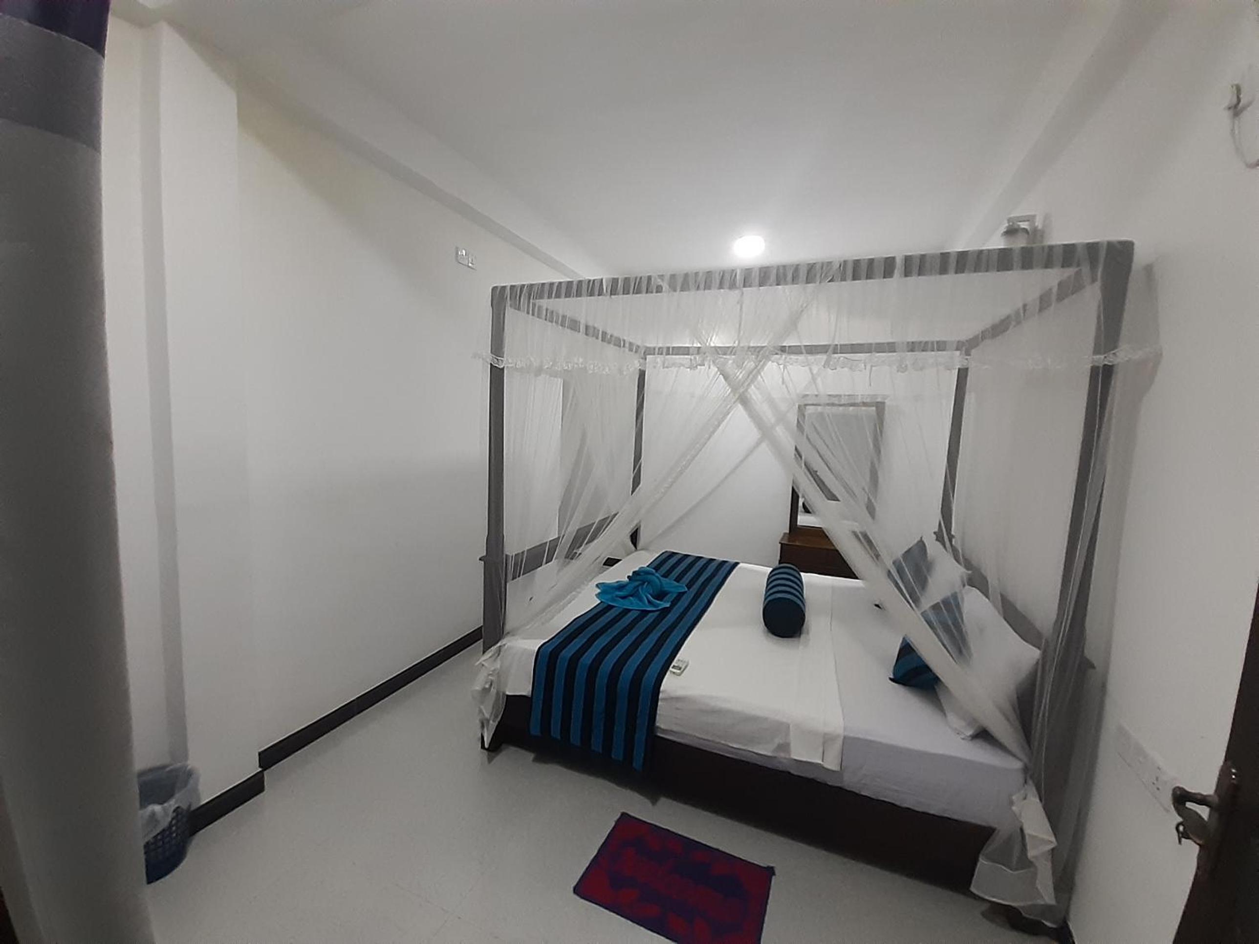 Deluxe King Room photo 3