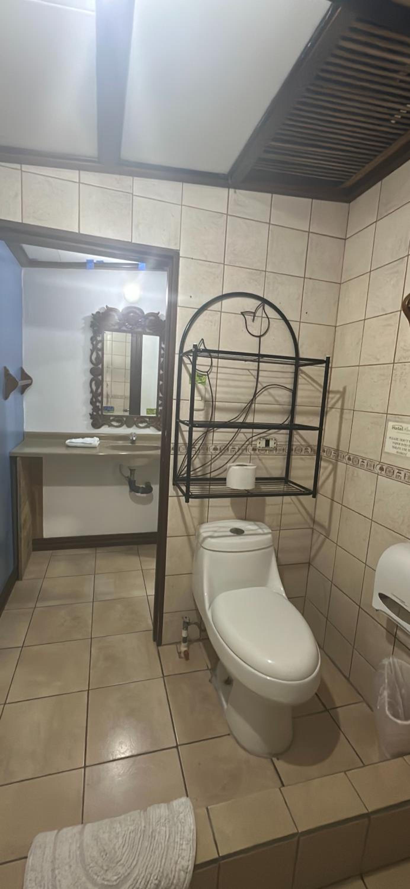 Deluxe Queen Room with Two Queen Beds photo 1