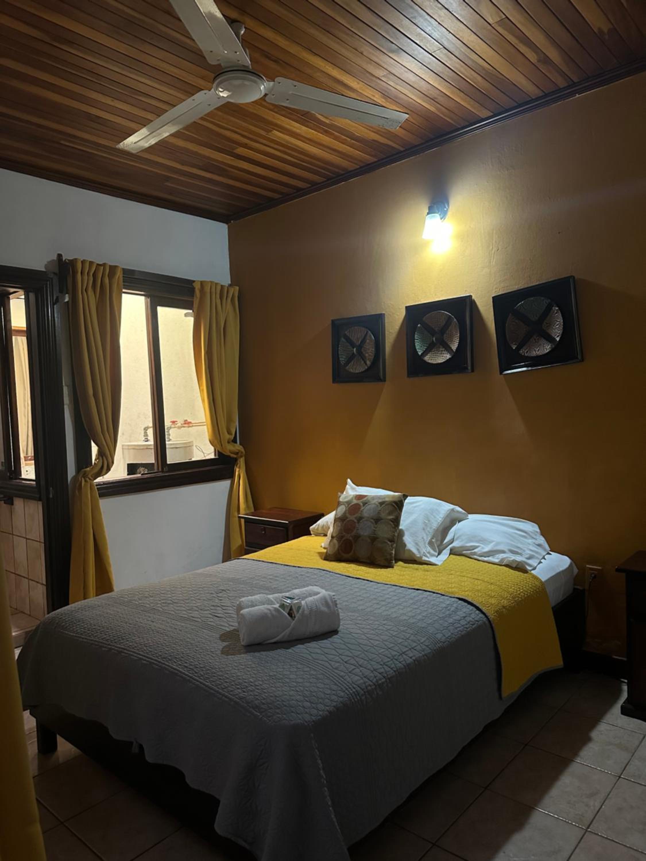 Standard Double or Twin Room photo 3