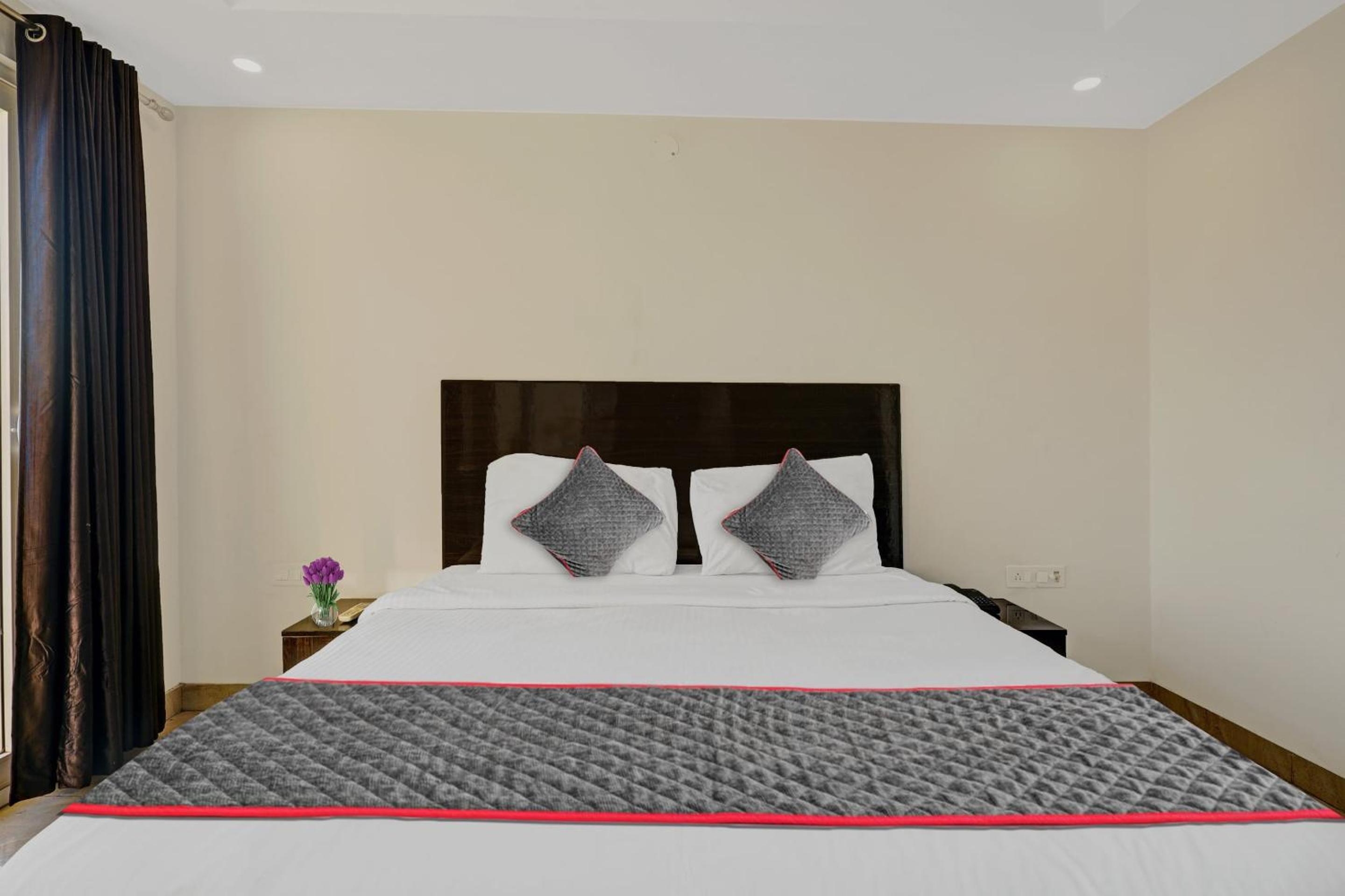 Classic Triple Room photo 2