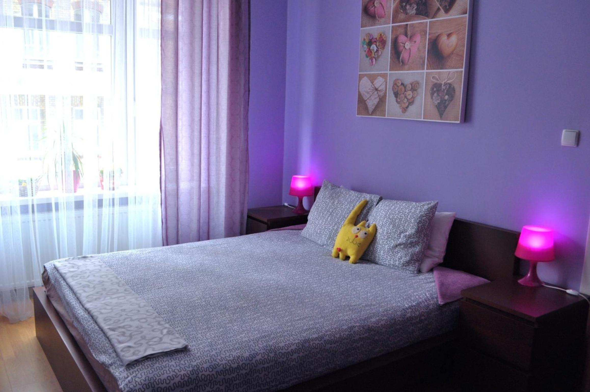 Double Room with King Bed - Photo 4