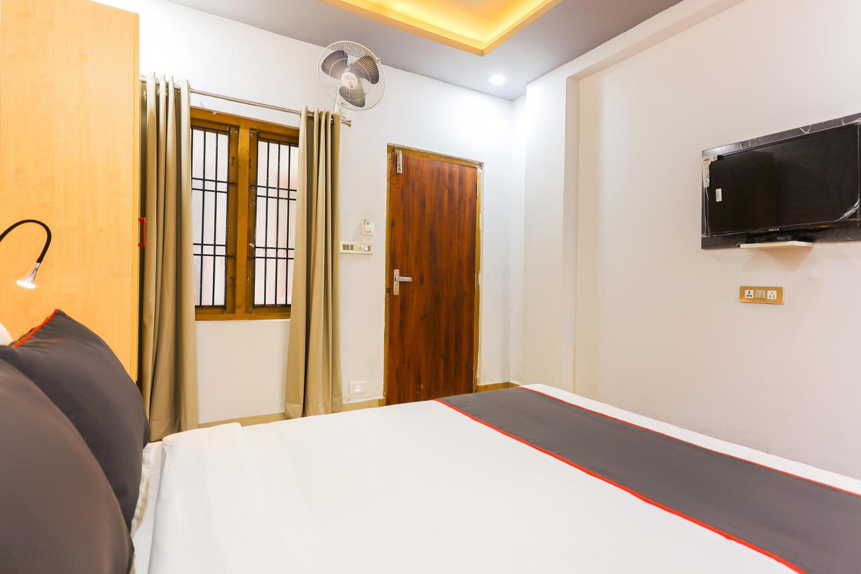 Deluxe Triple Room photo 3