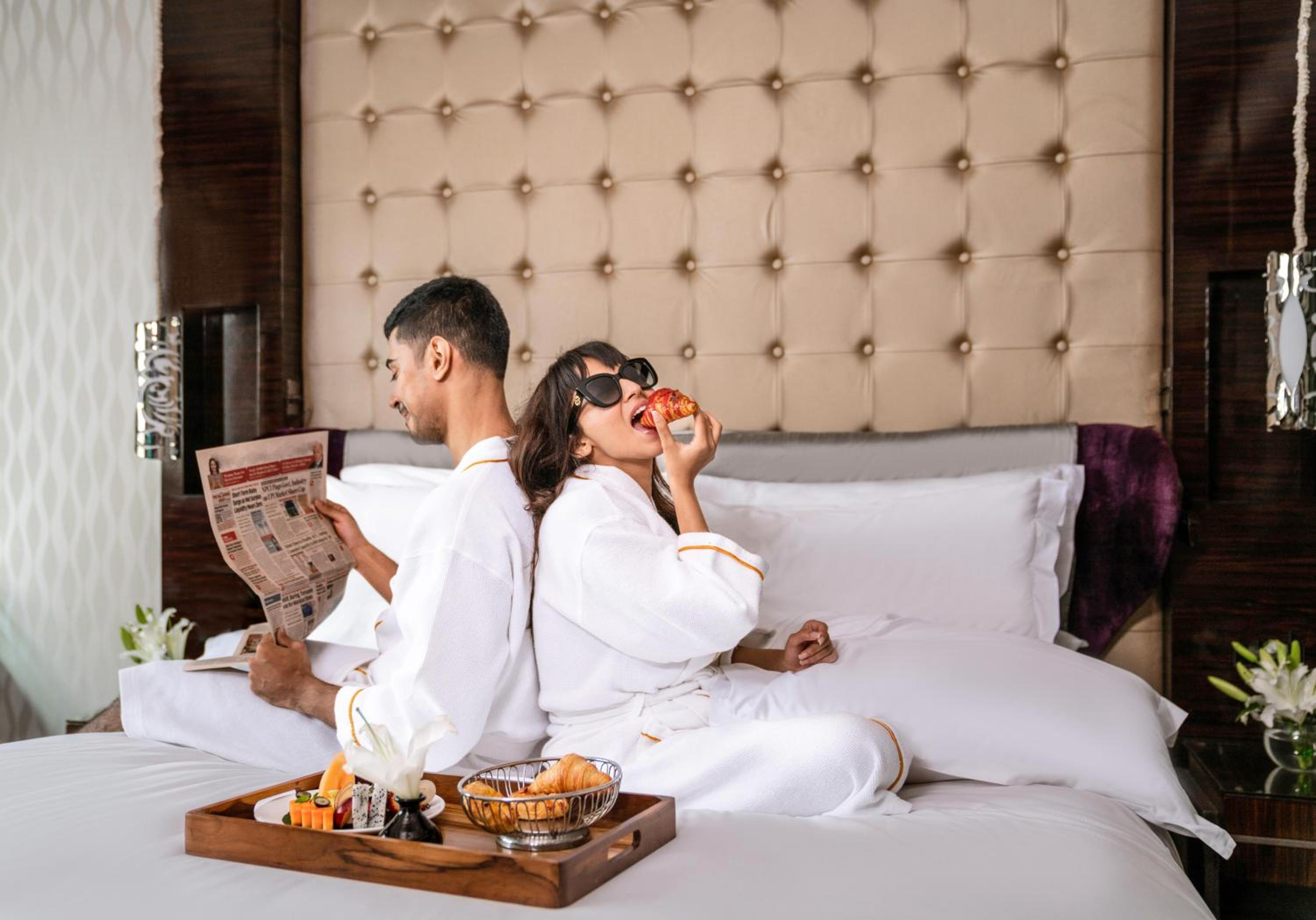 Prestige Suite, King Bed, Living Area with Lounge Access, Breakfast, Hi-tea, Cocktail Hours, Meeting Room access for an Hour, Airport Transfers(T1 & T2)