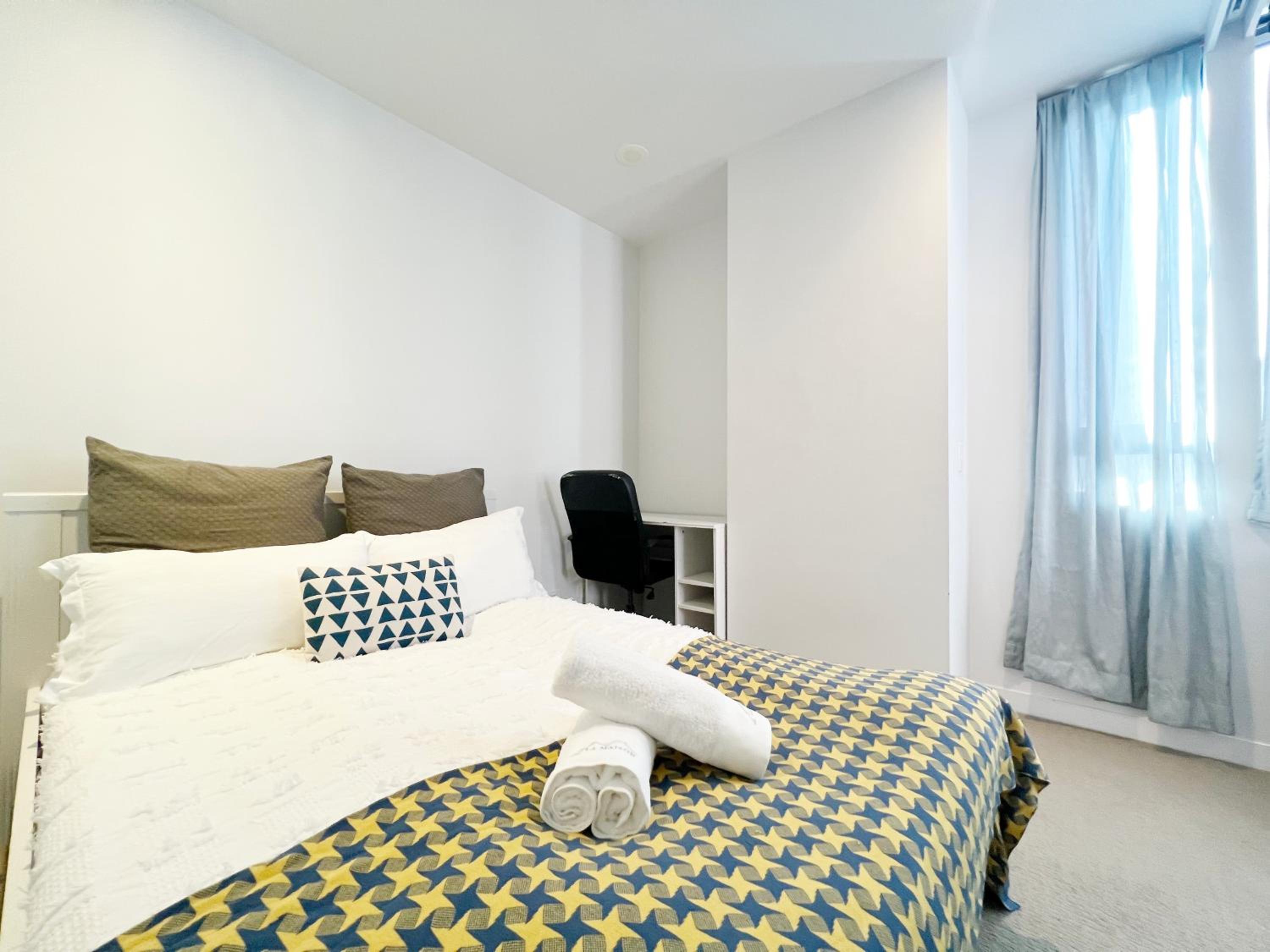 Apartment with Balcony - Photo 1