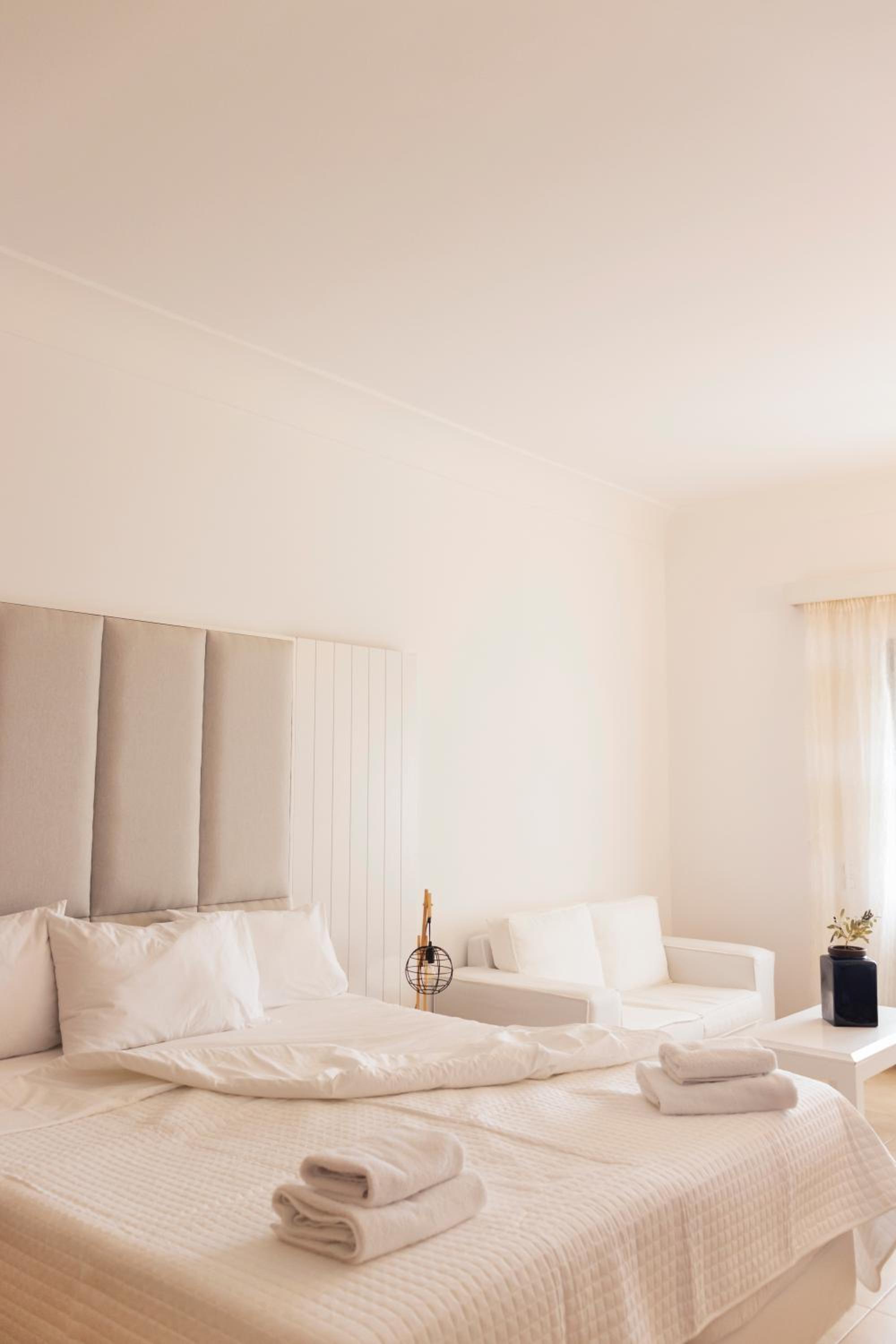 Superior Double Room - Photo 3