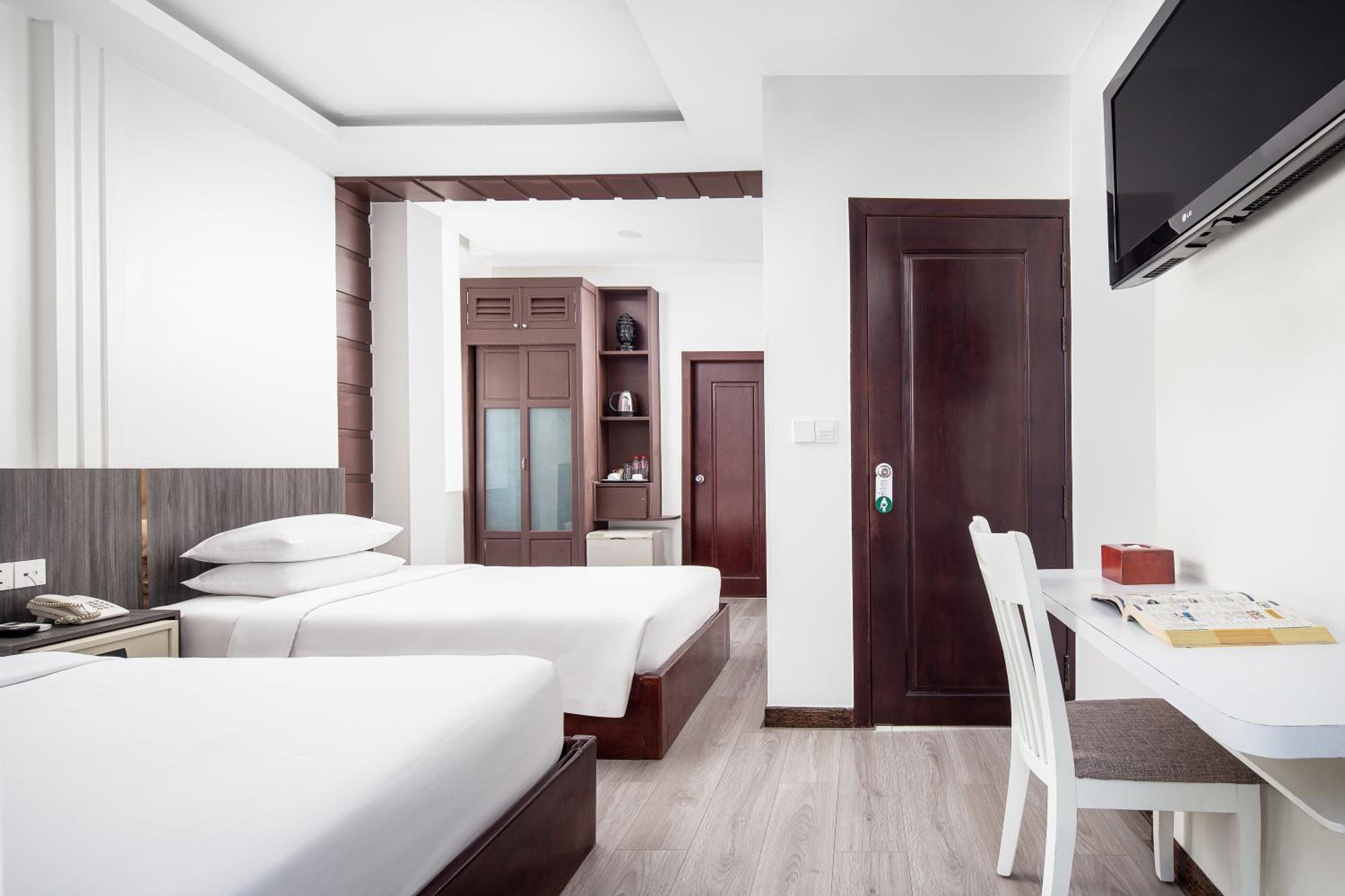Deluxe Twin Room - Photo 1