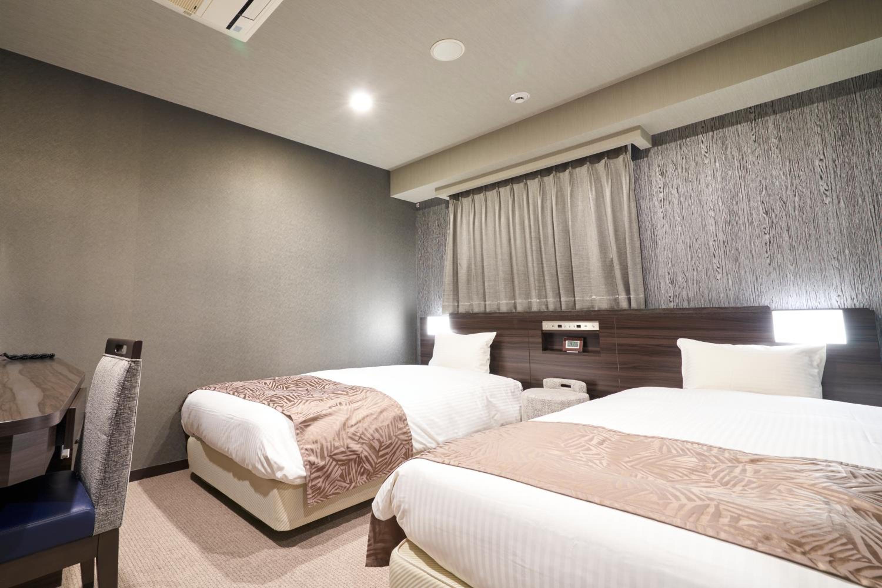 Twin Room - Non-Smoking - No Daily Cleaning