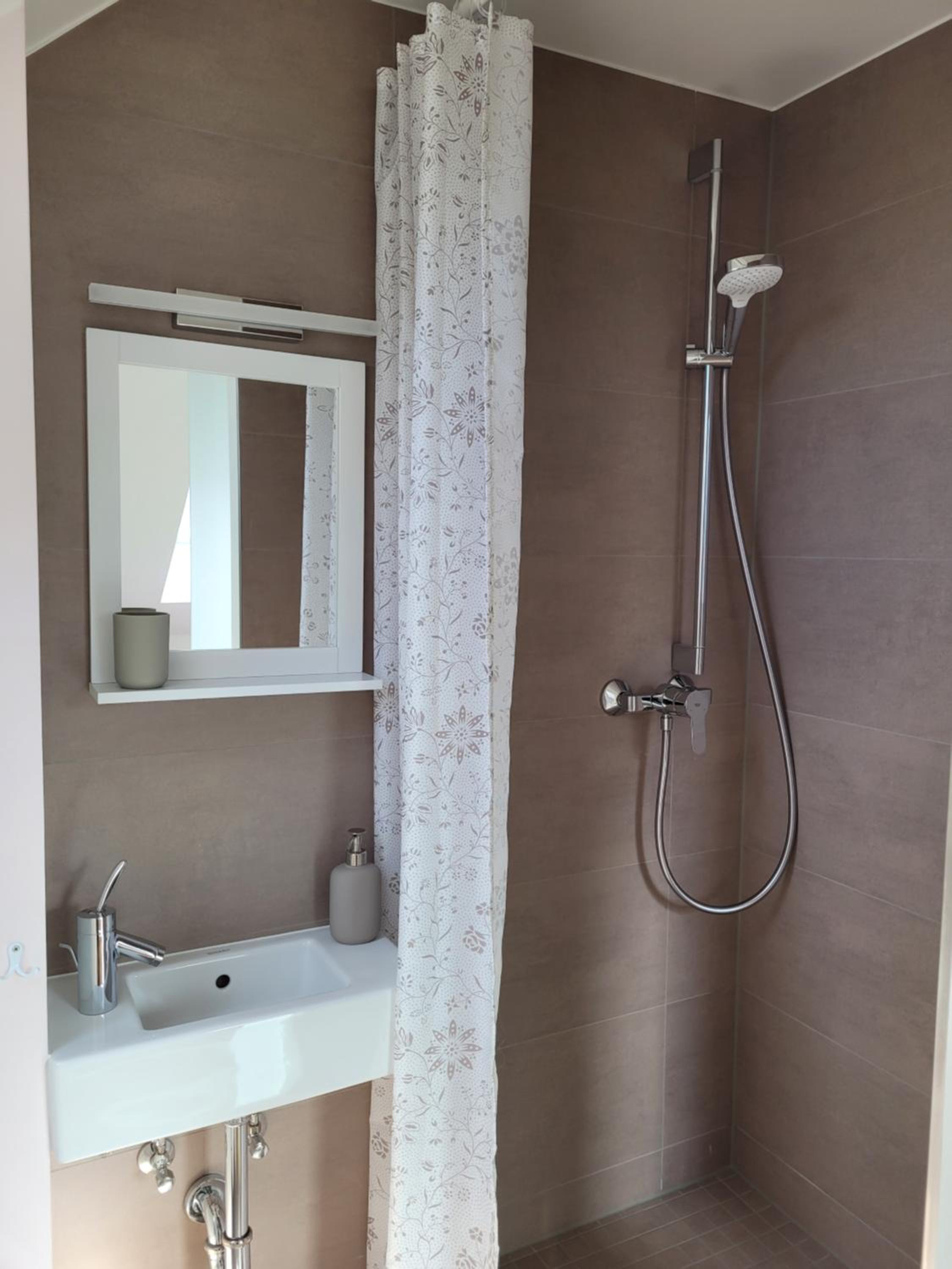 Double Room with Private Bathroom photo 3