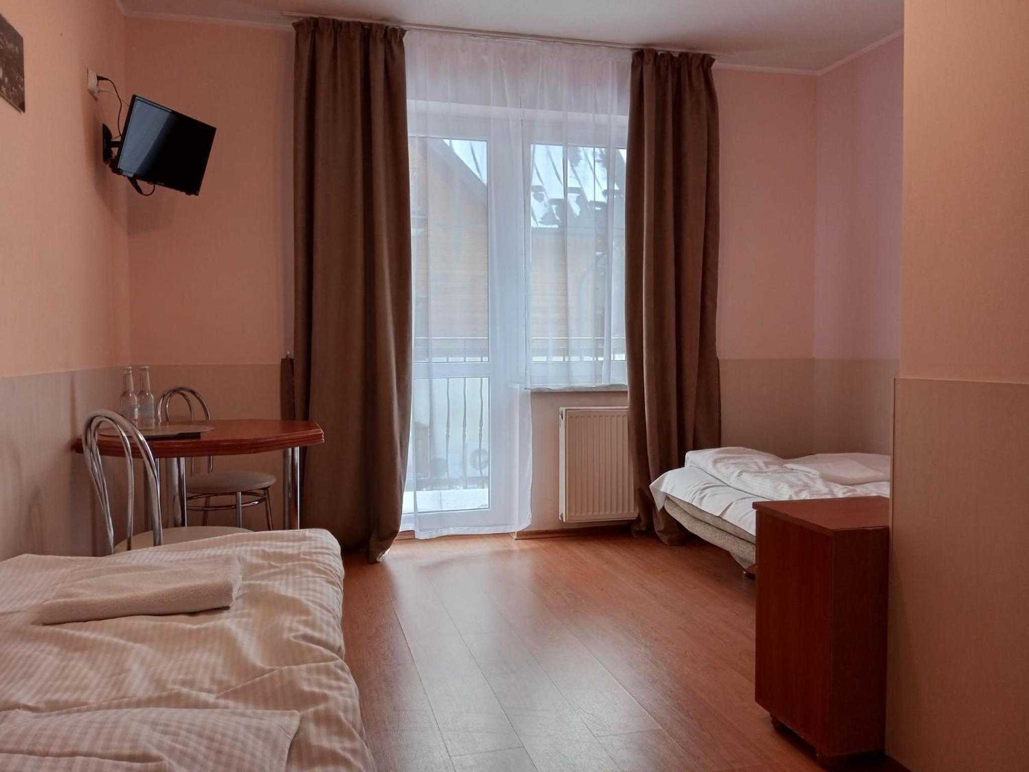 Double or Twin Room photo 3