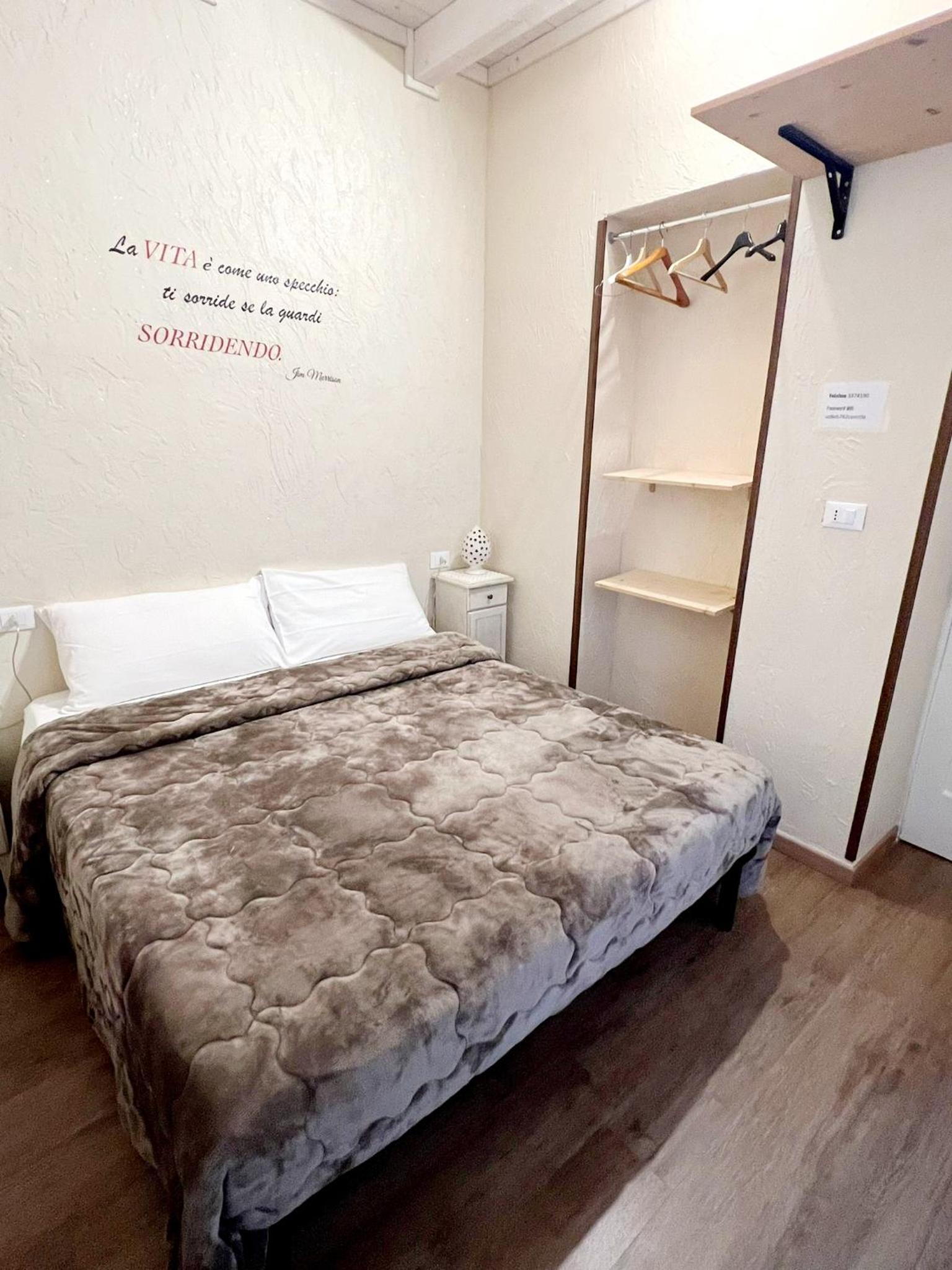 Deluxe Double or Twin Room with Balcony - Photo 7