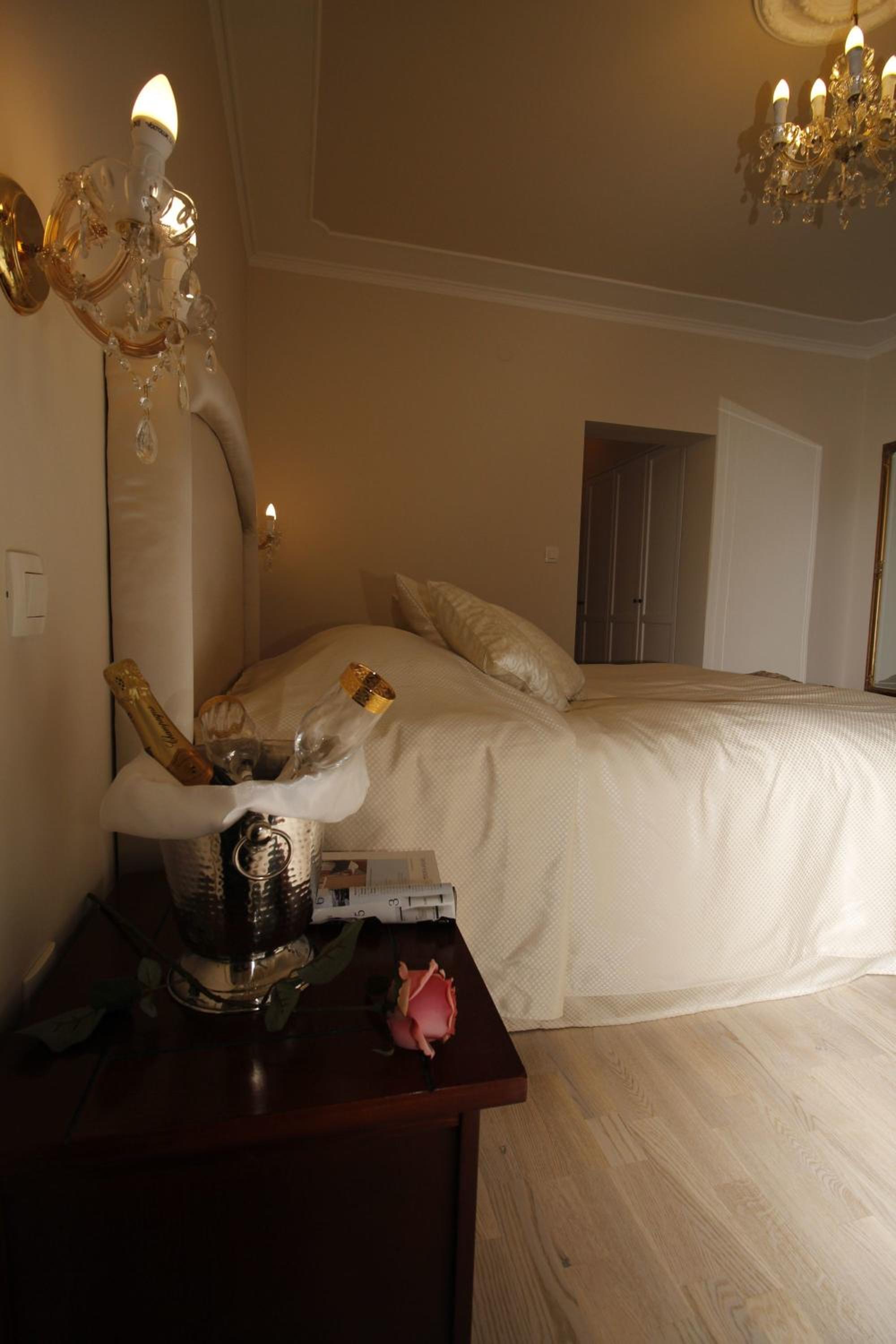 Superior Double Room with Balcony and Sea View - Photo 24