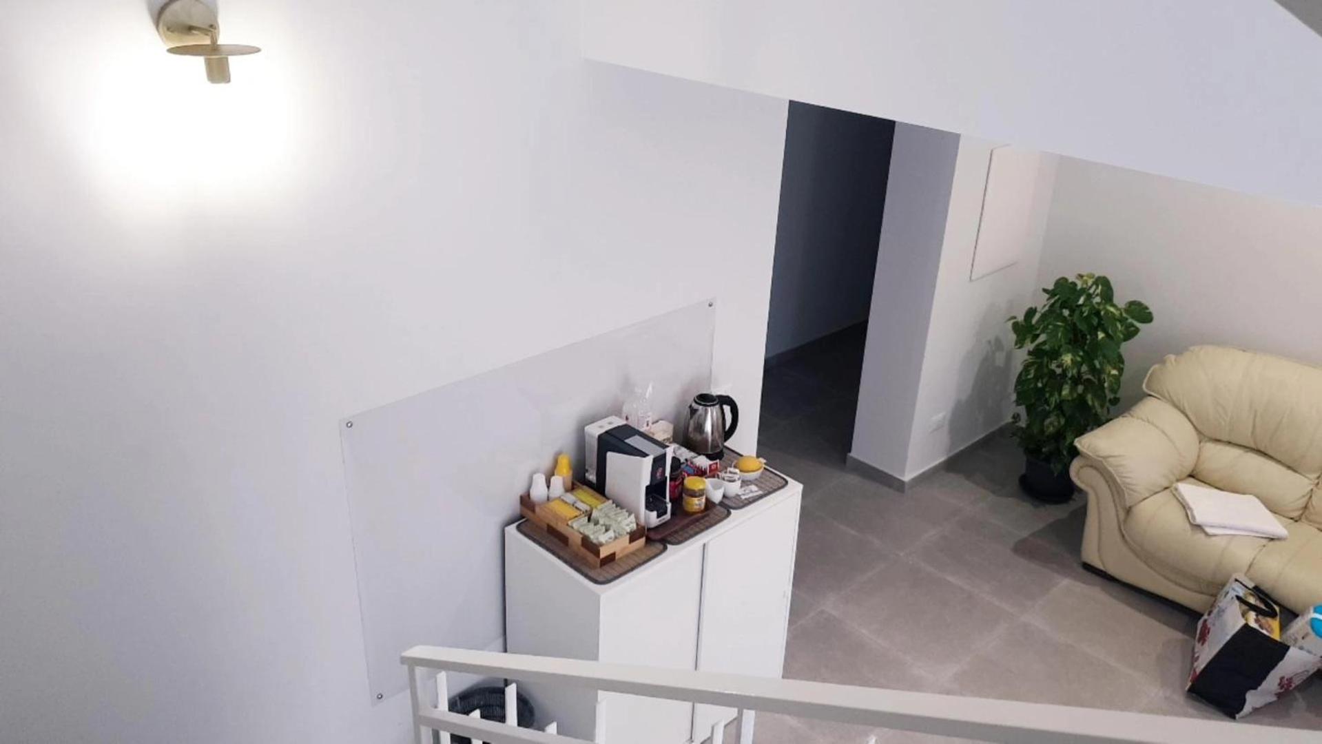 Double Room with Balcony and Sea View - Photo 19