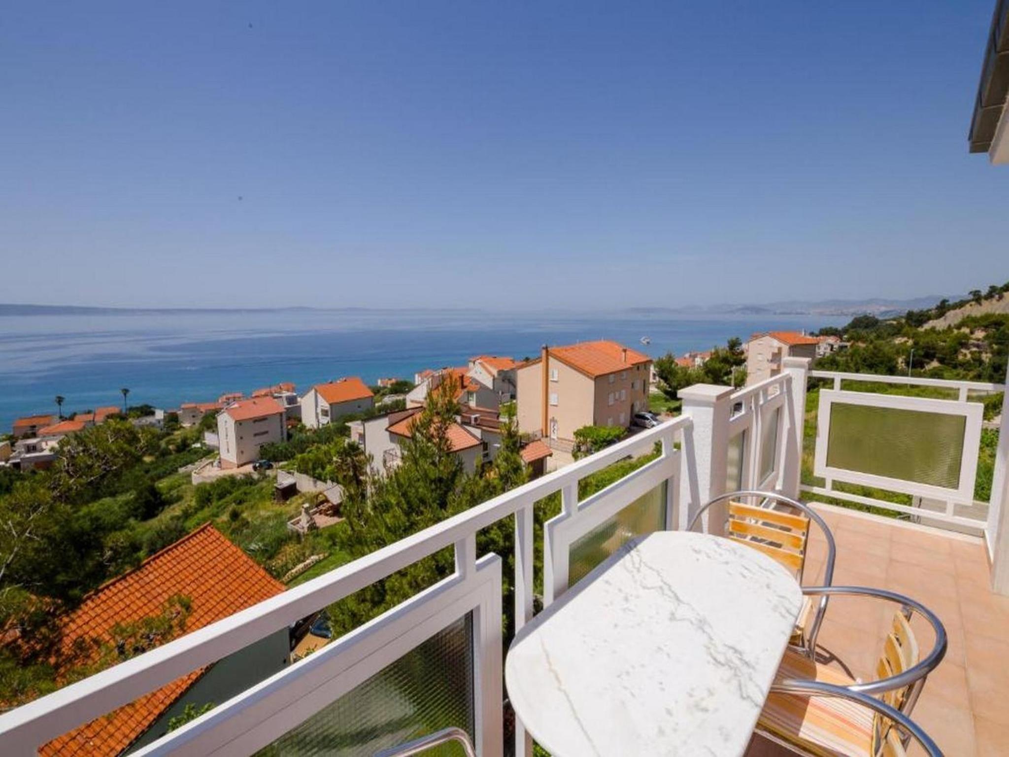 Two bedroom apartment with Balcony photo 2
