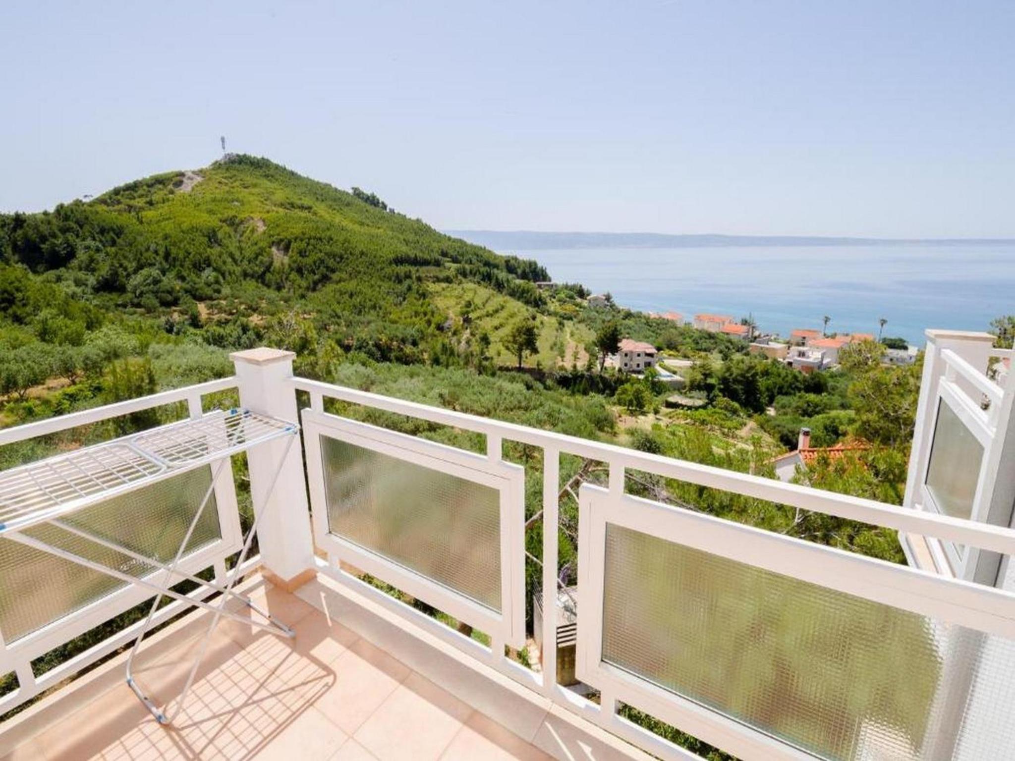 One Bedroom Apartment with Sea View photo 2