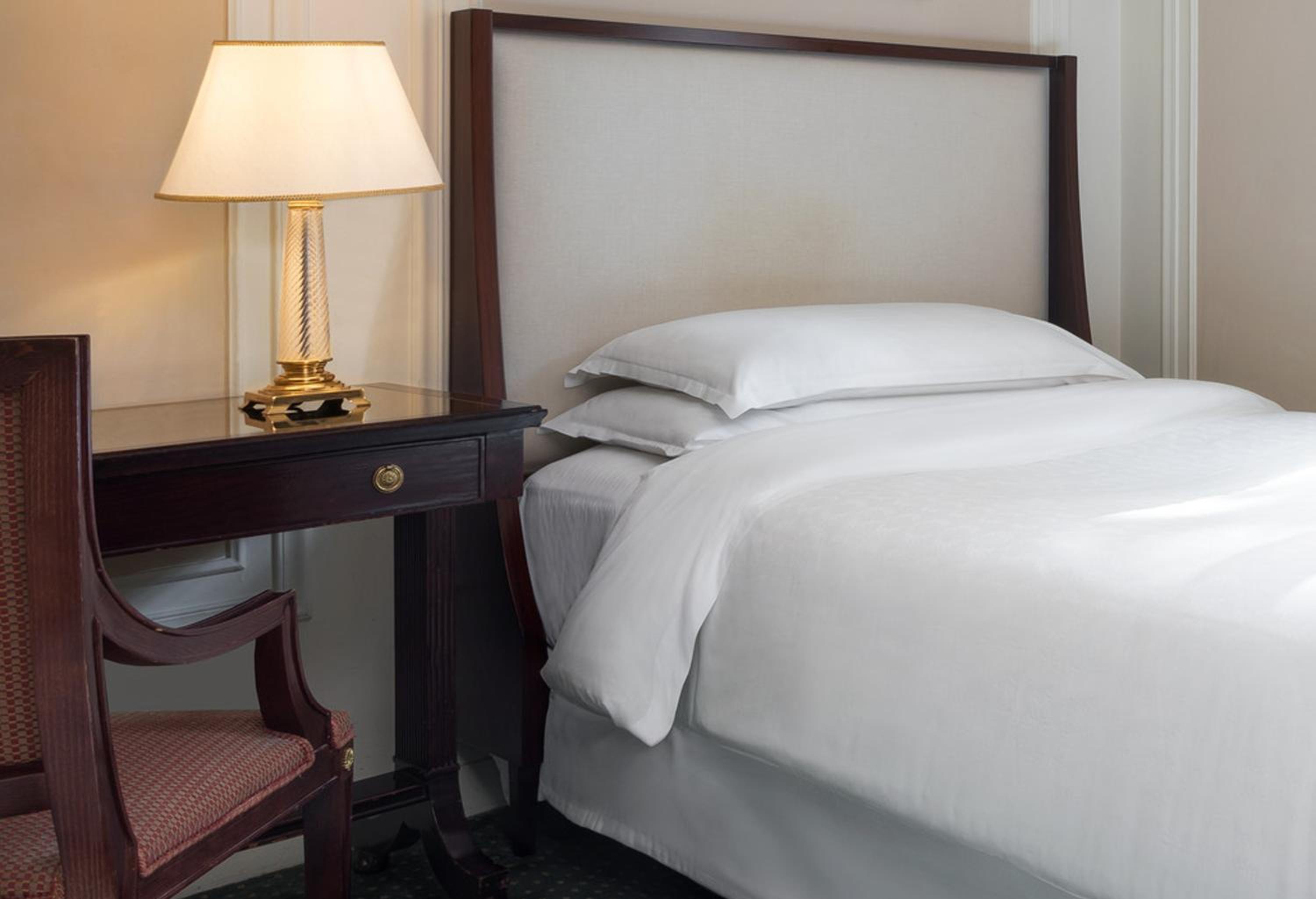 Single Guest Room