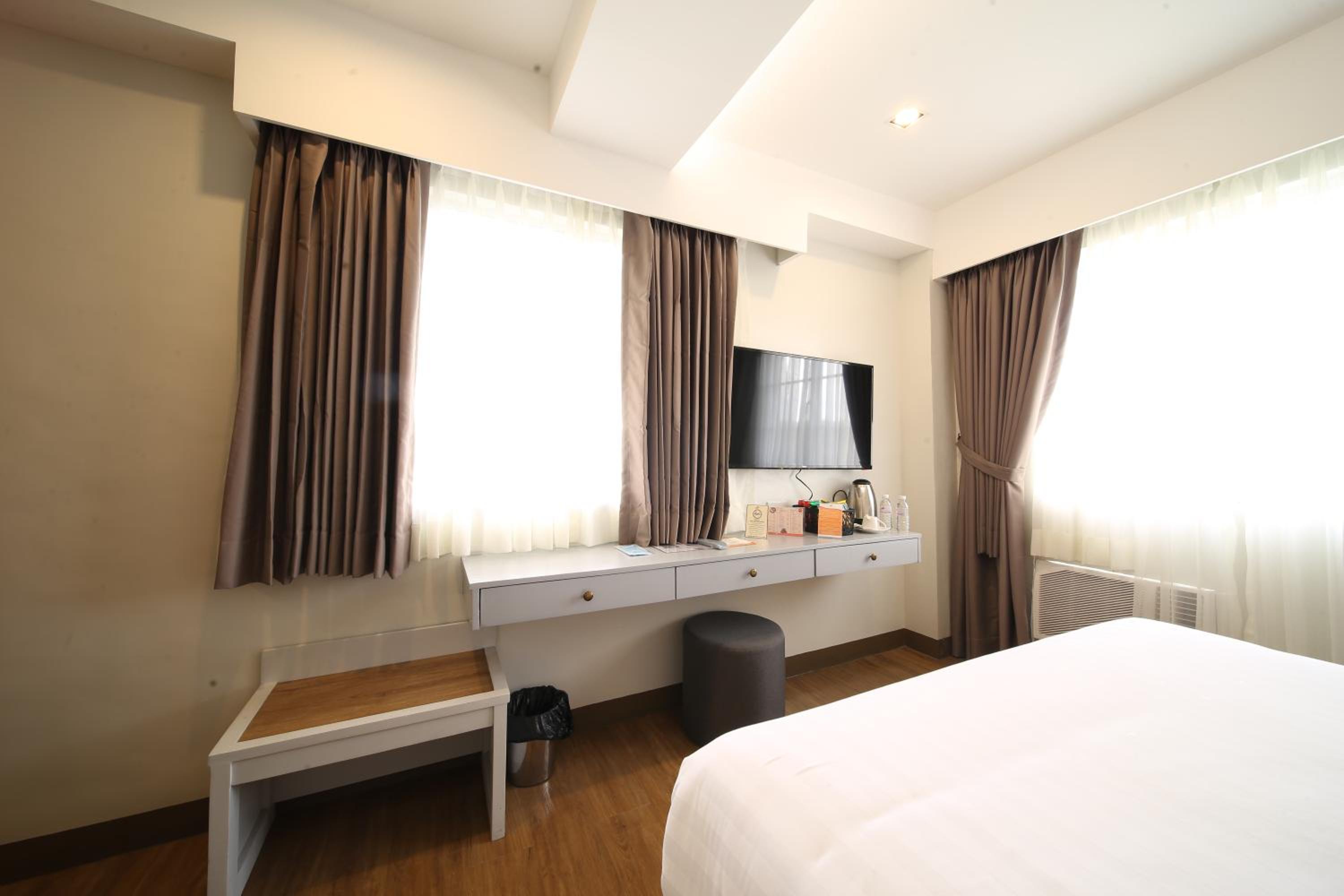 Superior Double Room - Photo 11