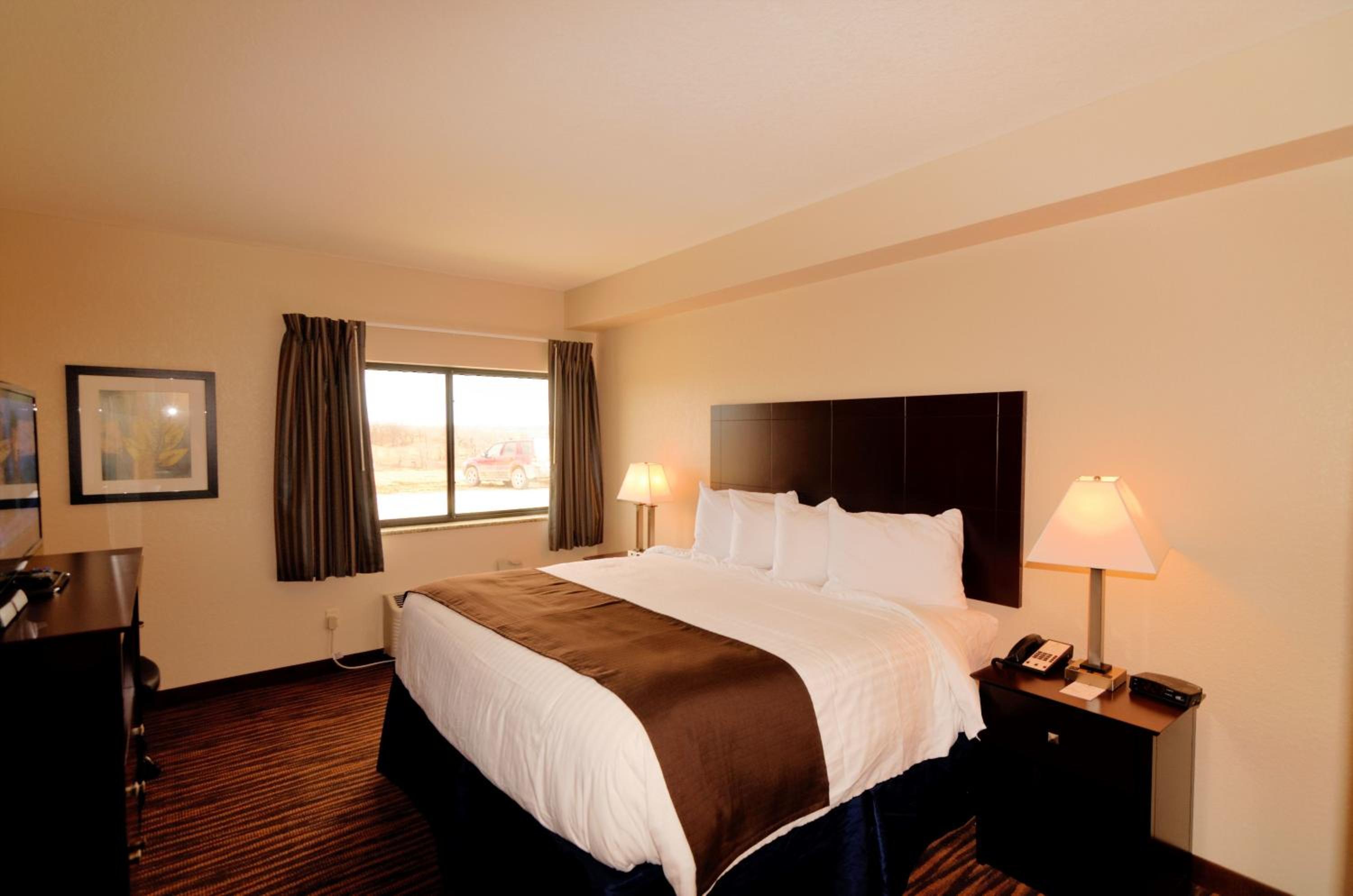 Standard King Room photo 3