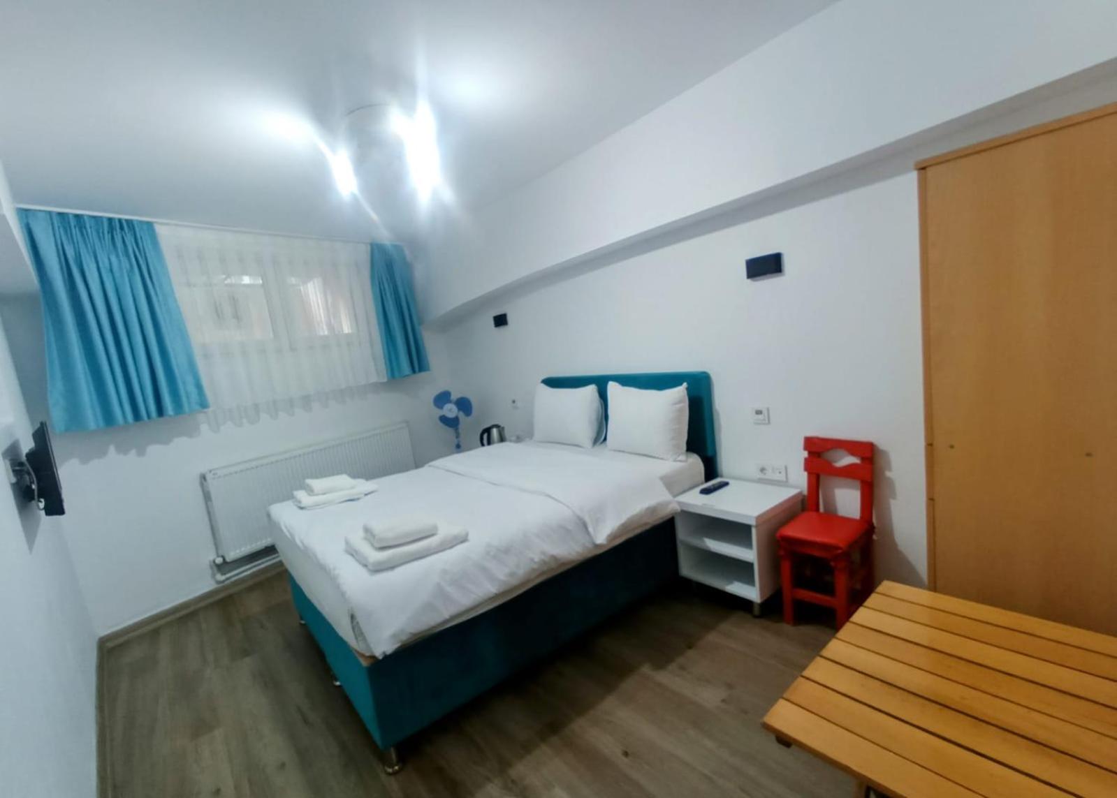 Budget Double Room - Basement Floor