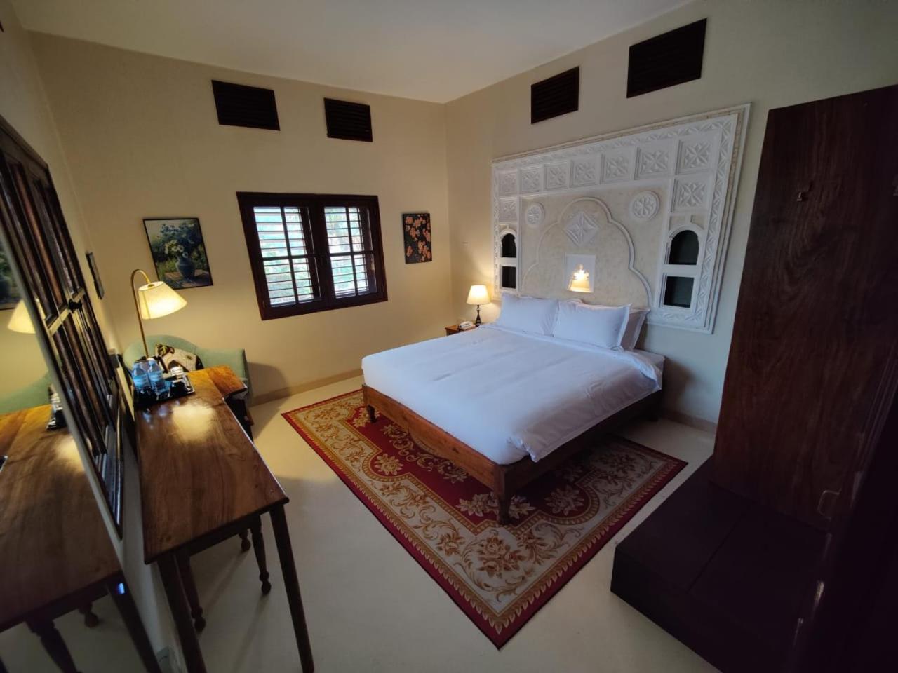 Deluxe Family Room photo 1