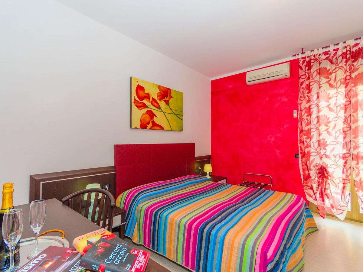 Standard Double or Twin Room with Balcony photo 1