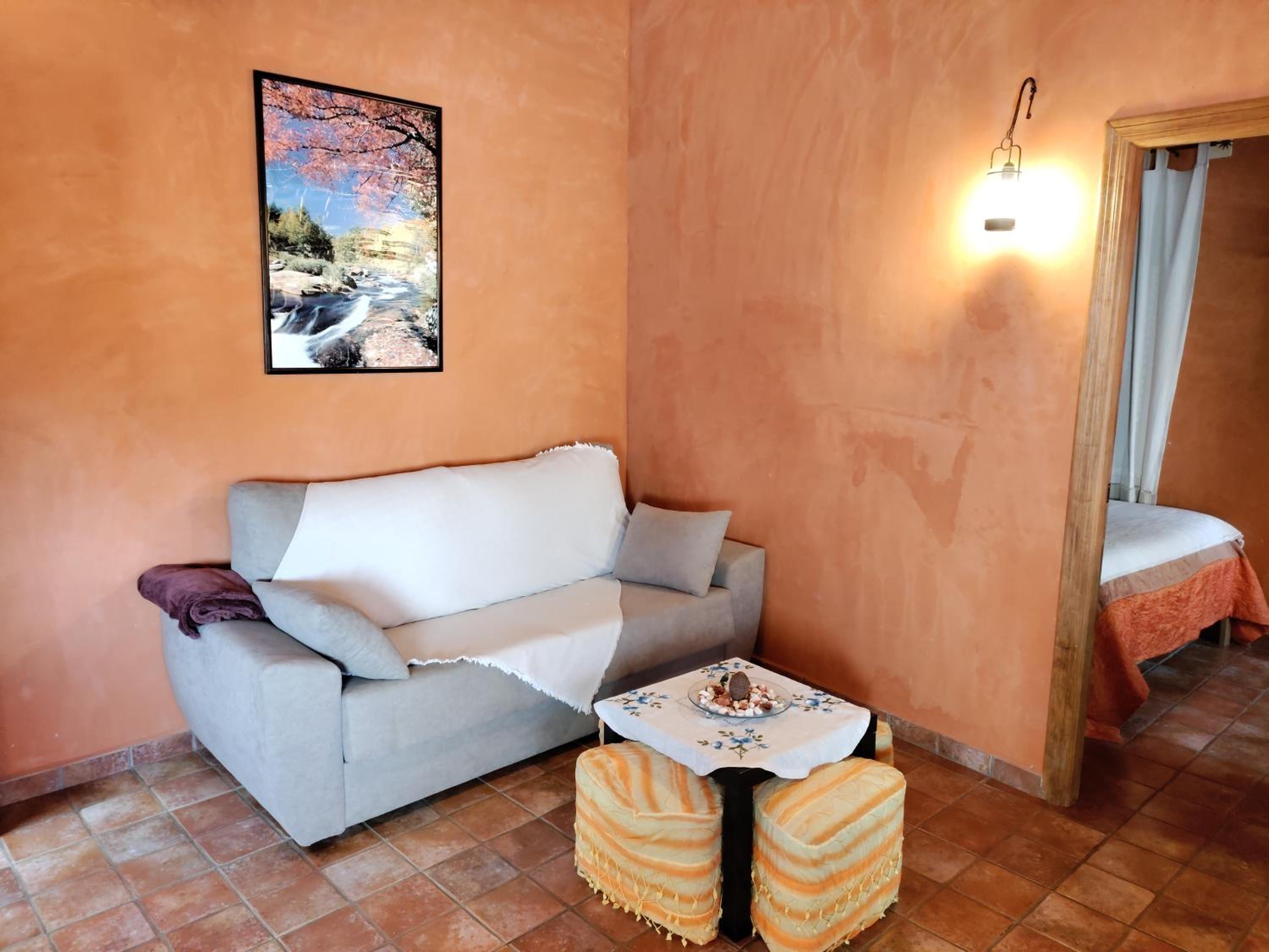 One-Bedroom Apartment with Terrace photo 3