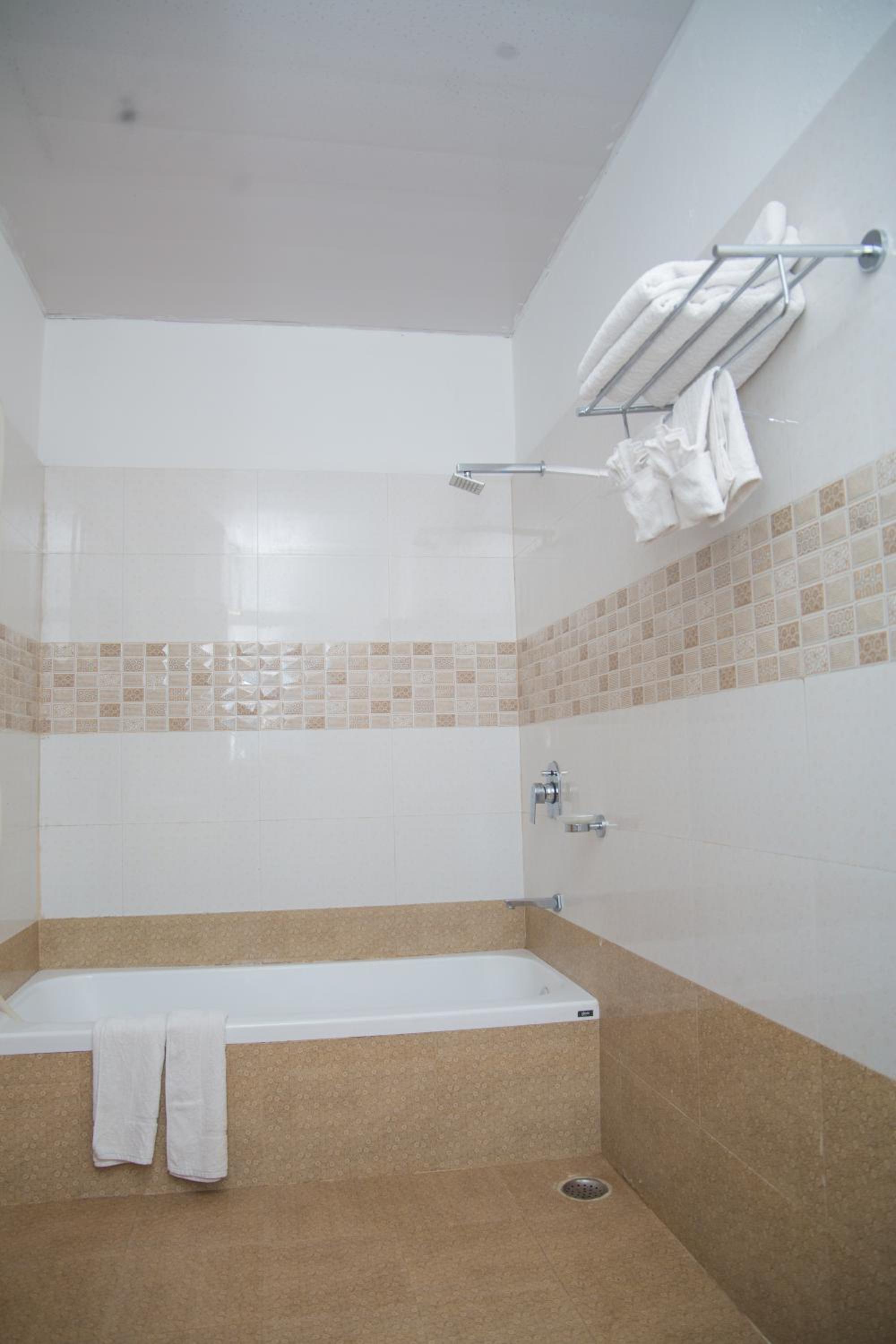 Classic Triple Room photo 2