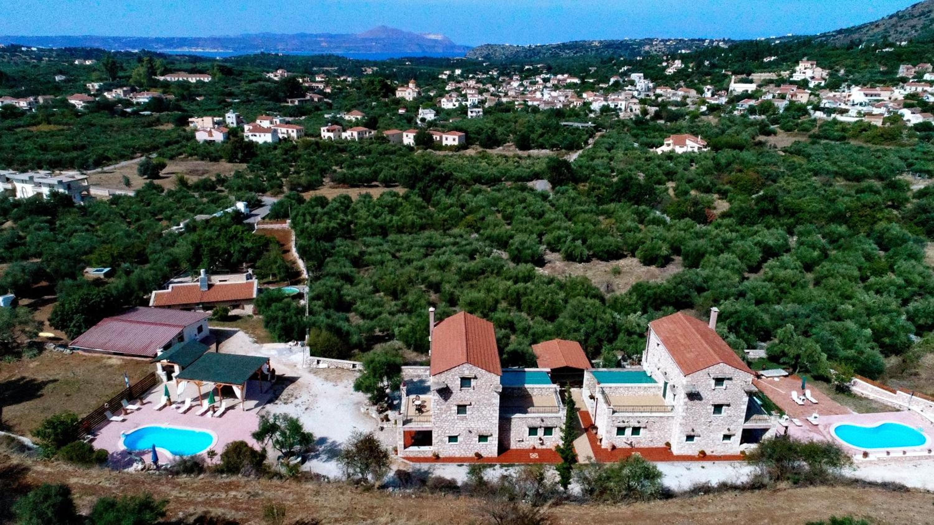 Three-Bedroom Villa - Villa Kyriakos
