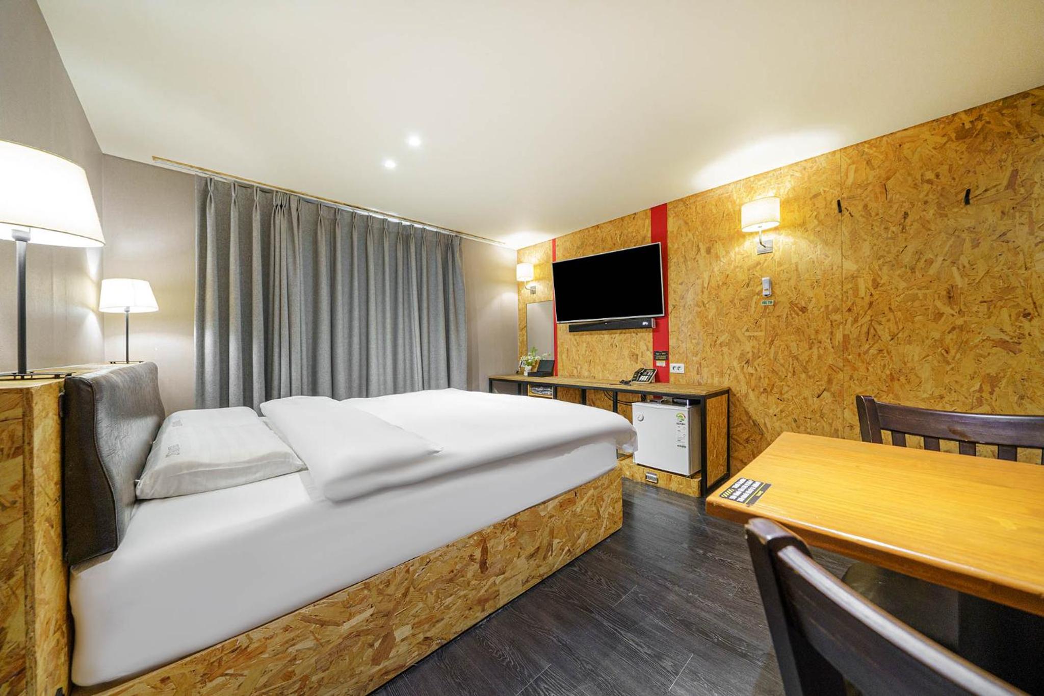 Deluxe Triple Room - Photo 6