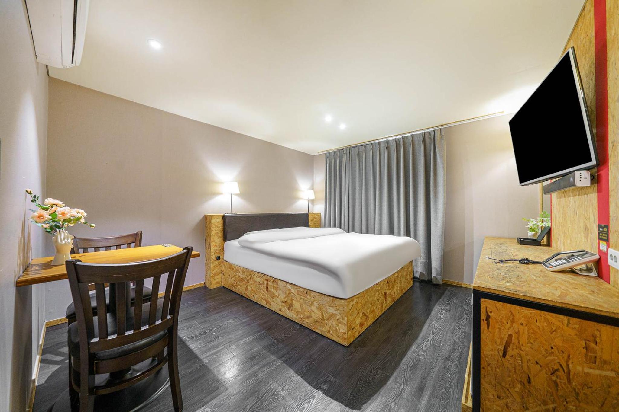 Deluxe Triple Room - Photo 4