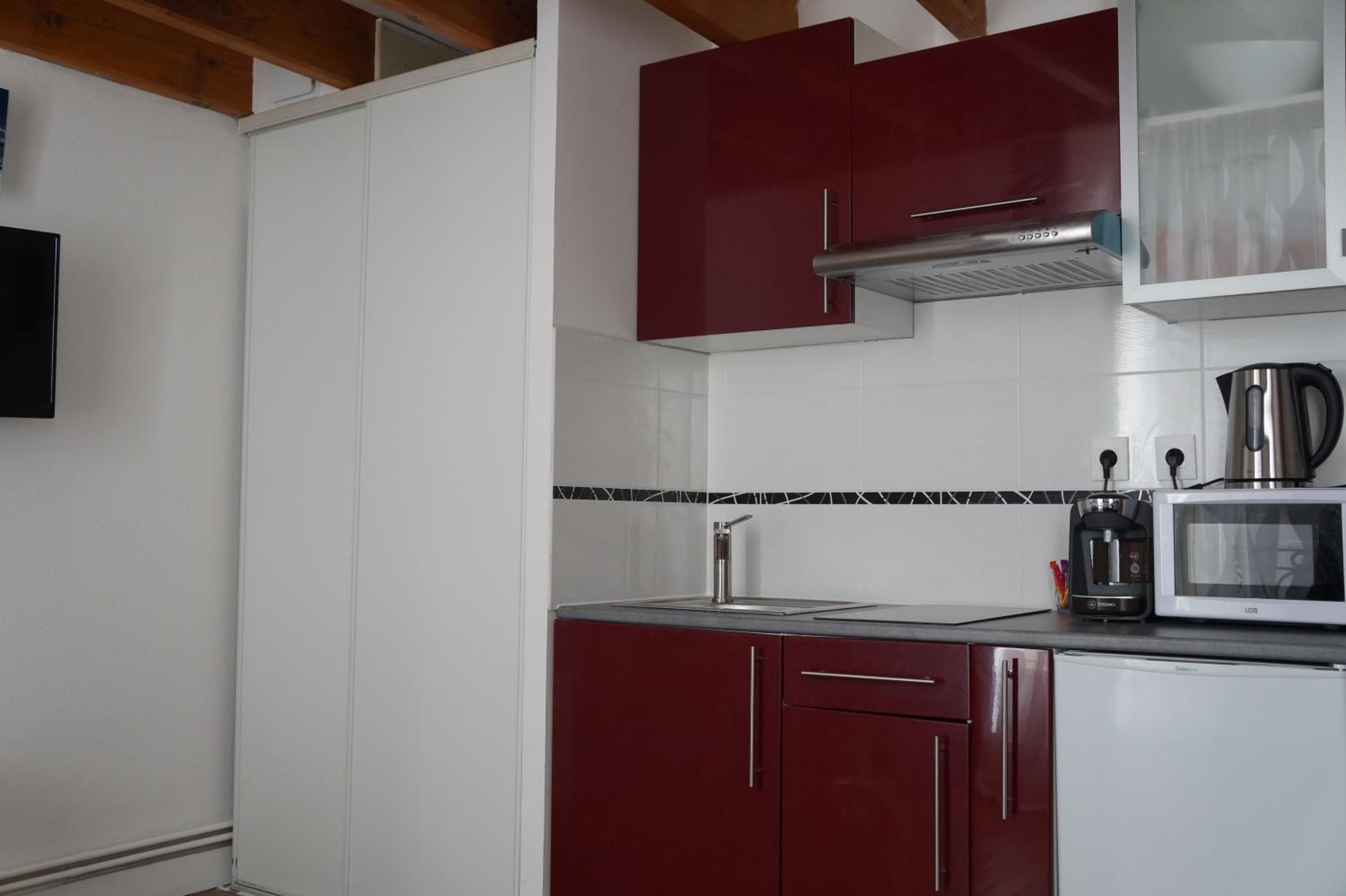 Apartment - Photo 1