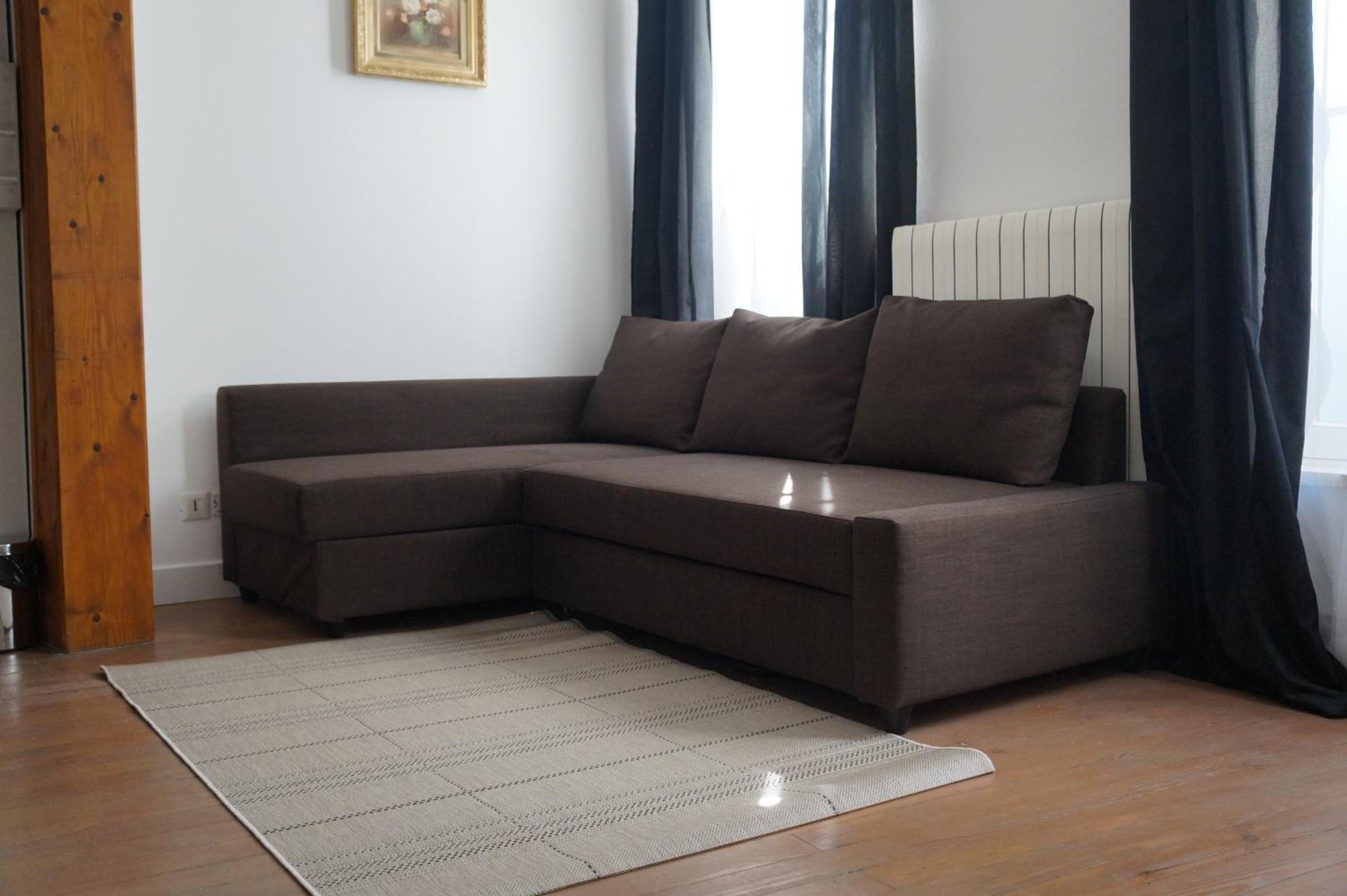 Apartment - Photo 2