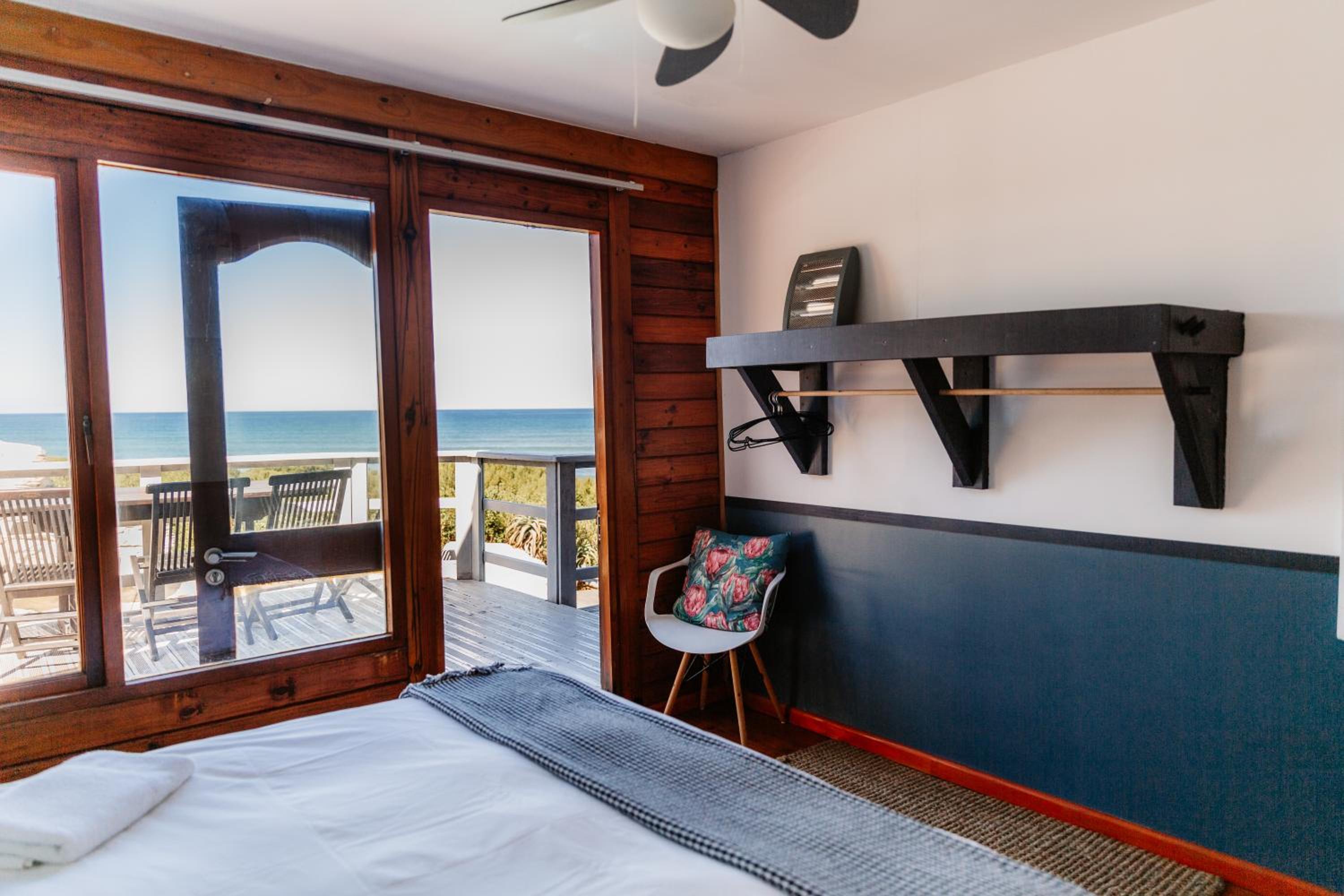 Double Room with Balcony and Sea View photo 3