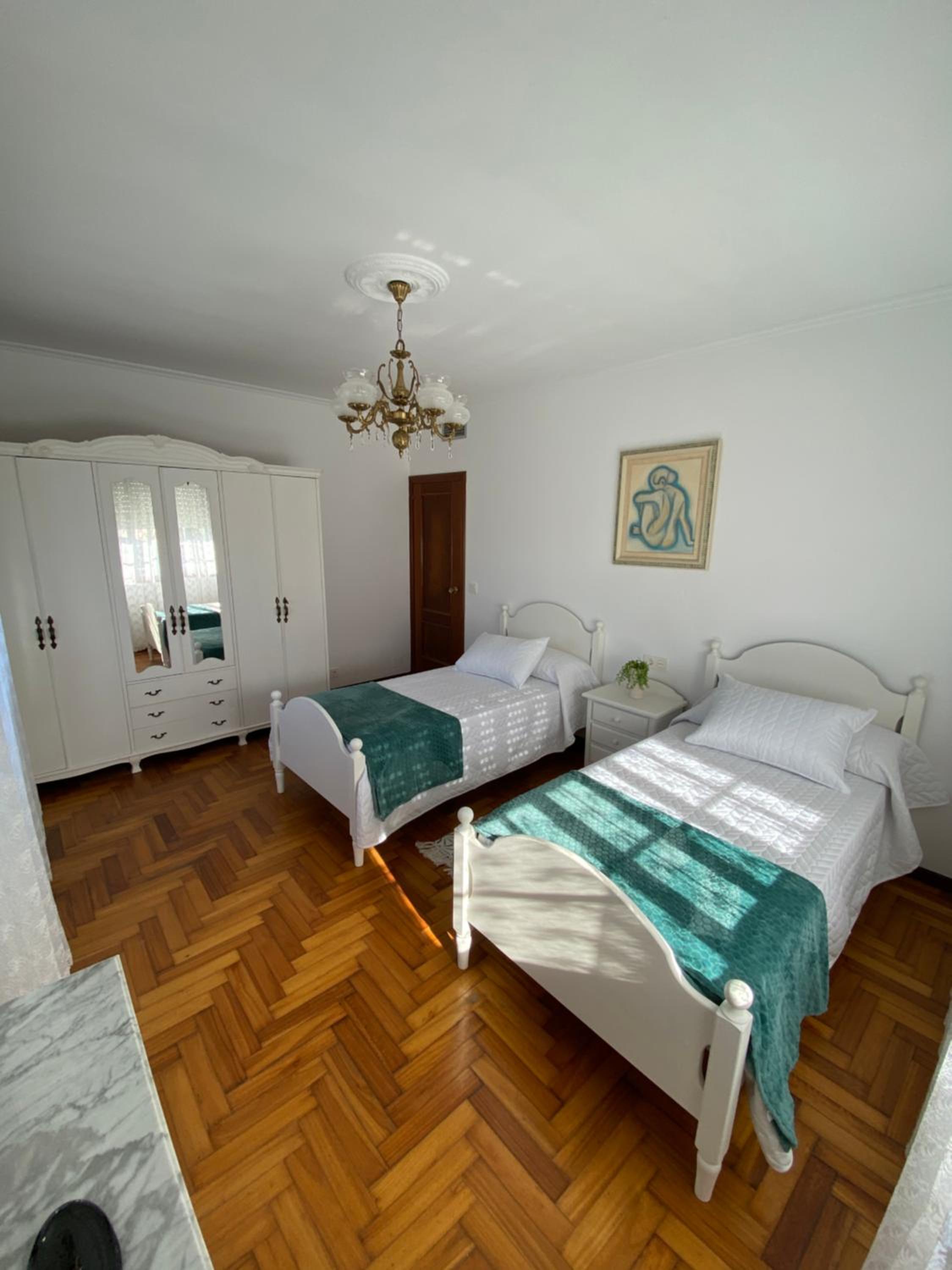 Casa de Seis Habitaciones