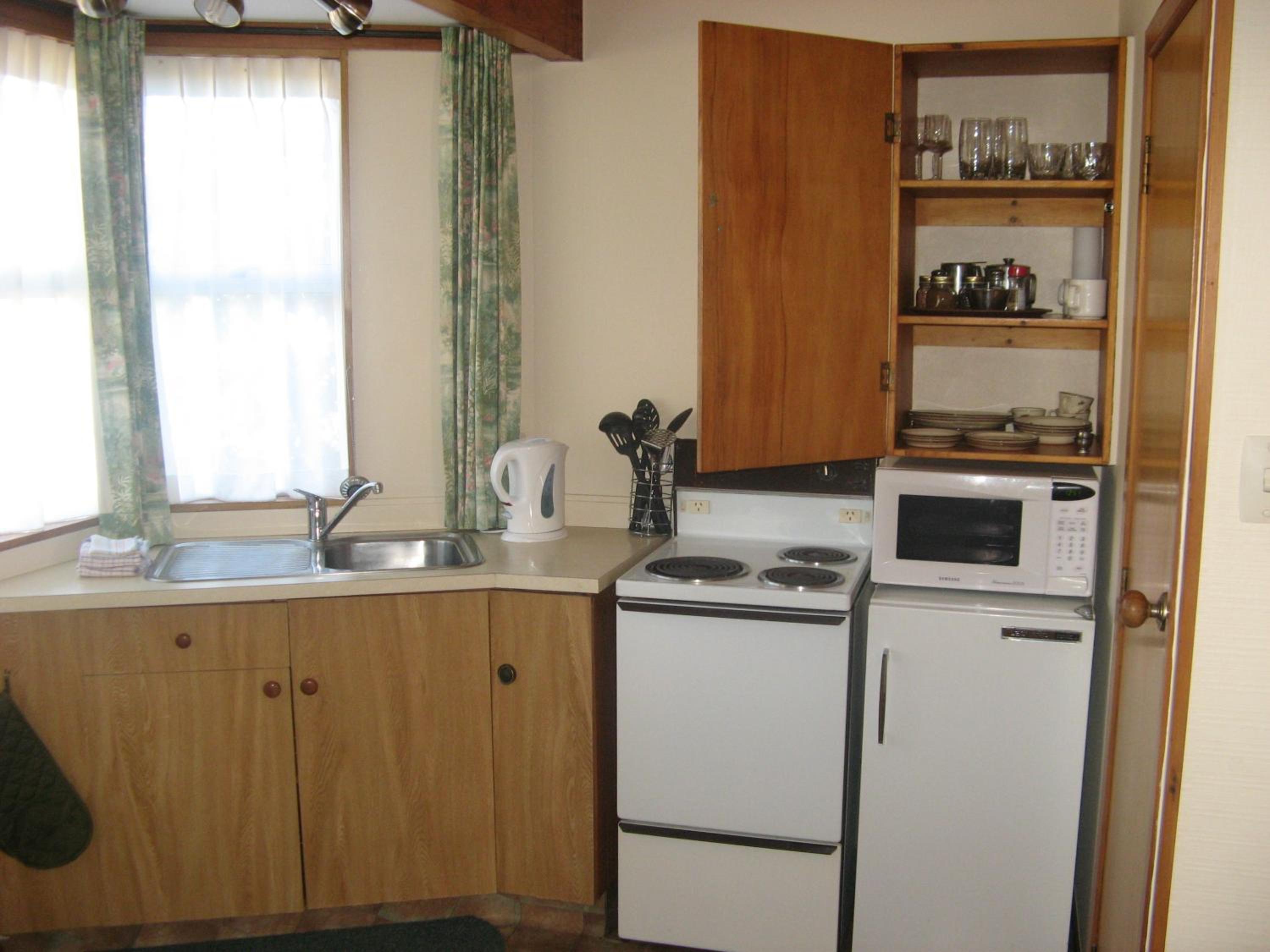 Double or Twin Room - Photo 5