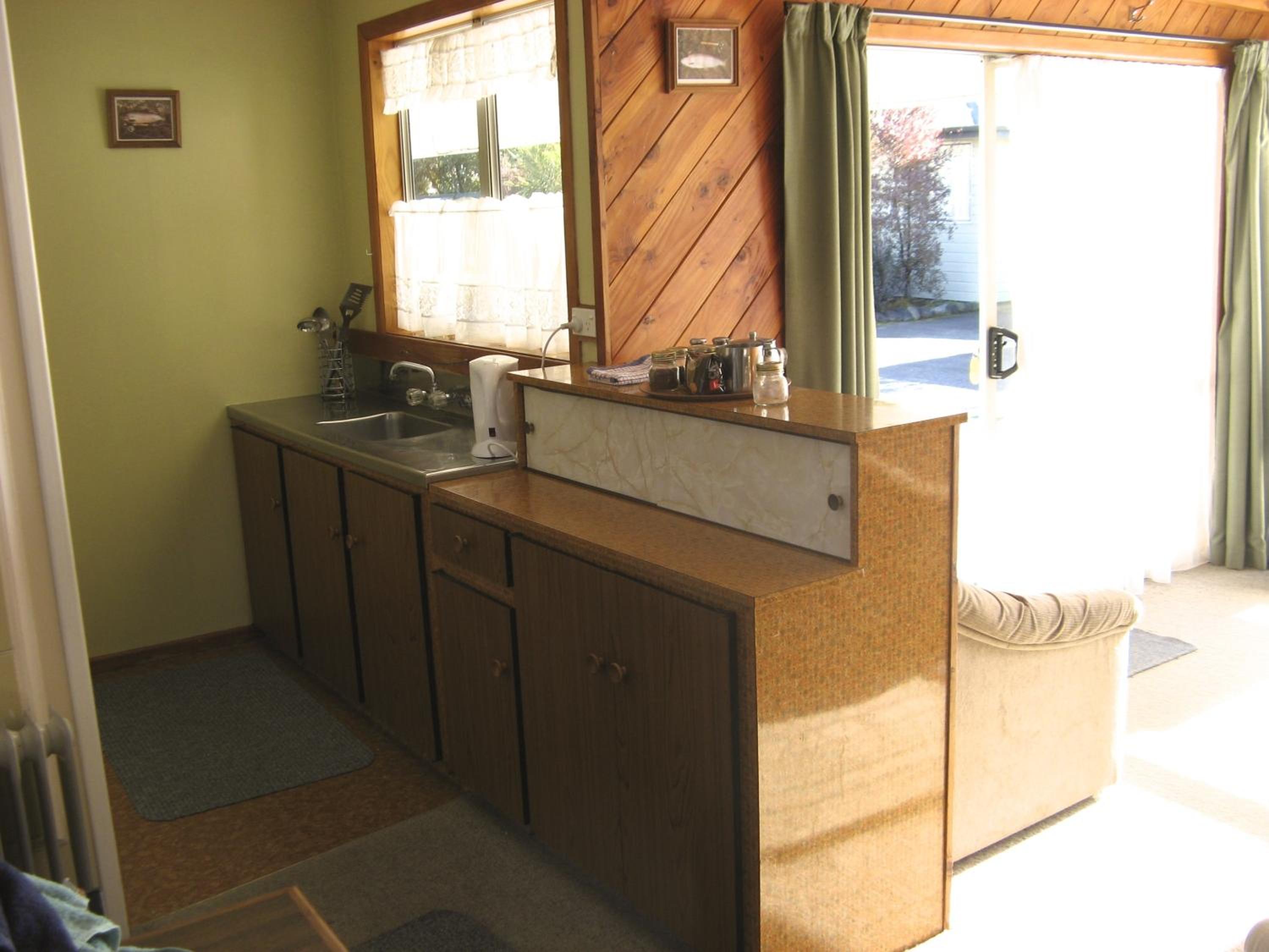 Superior Family Room - Photo 3