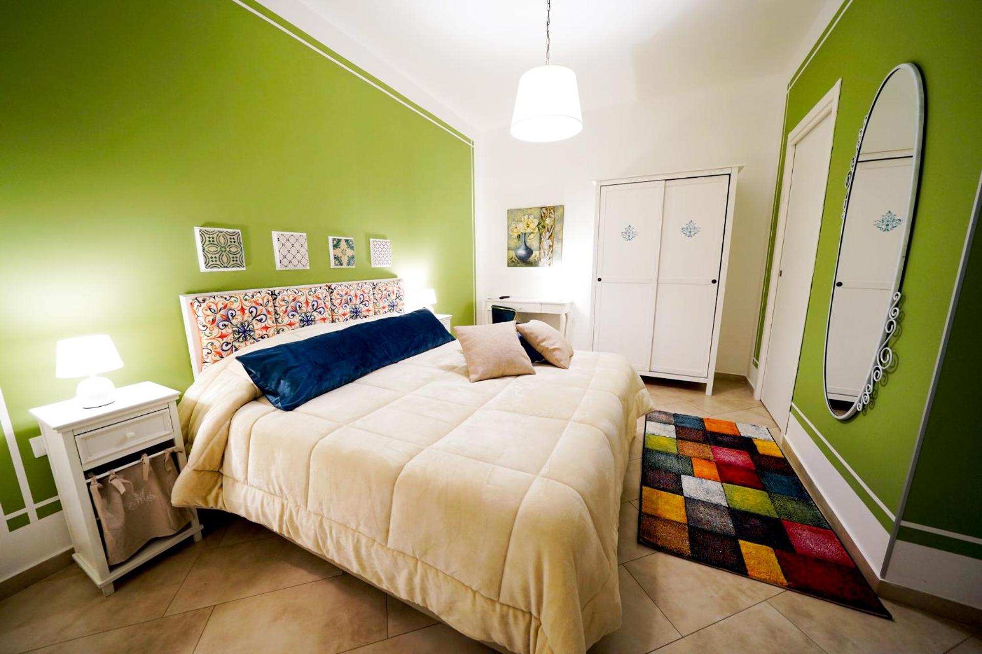 Standard Double Room - Photo 16
